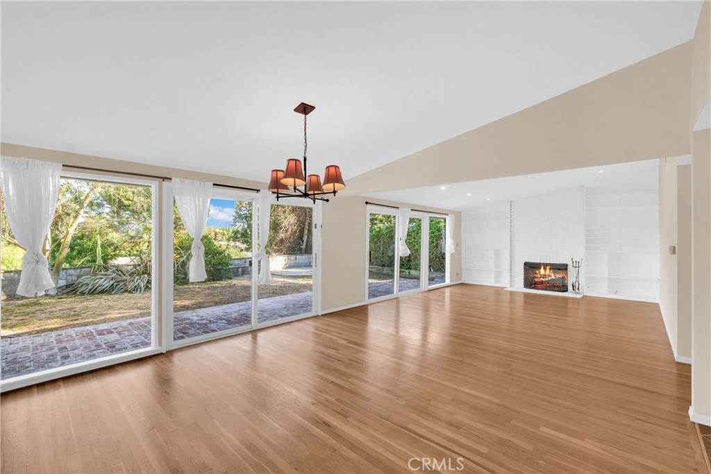 27104 Shorewood Road