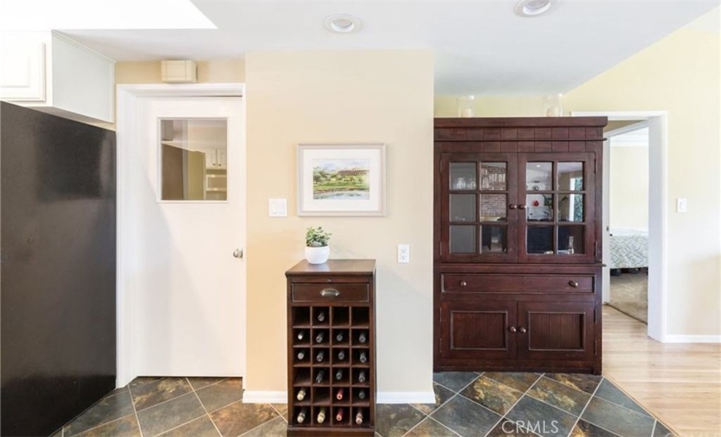 27104 Shorewood Road