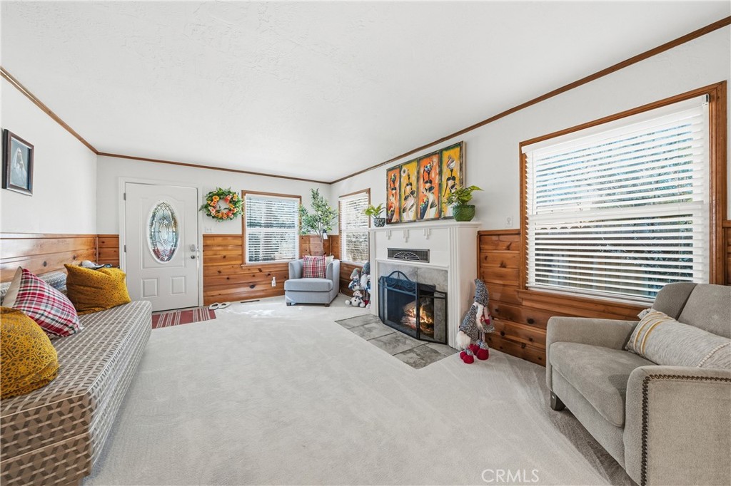 195 Knoll
