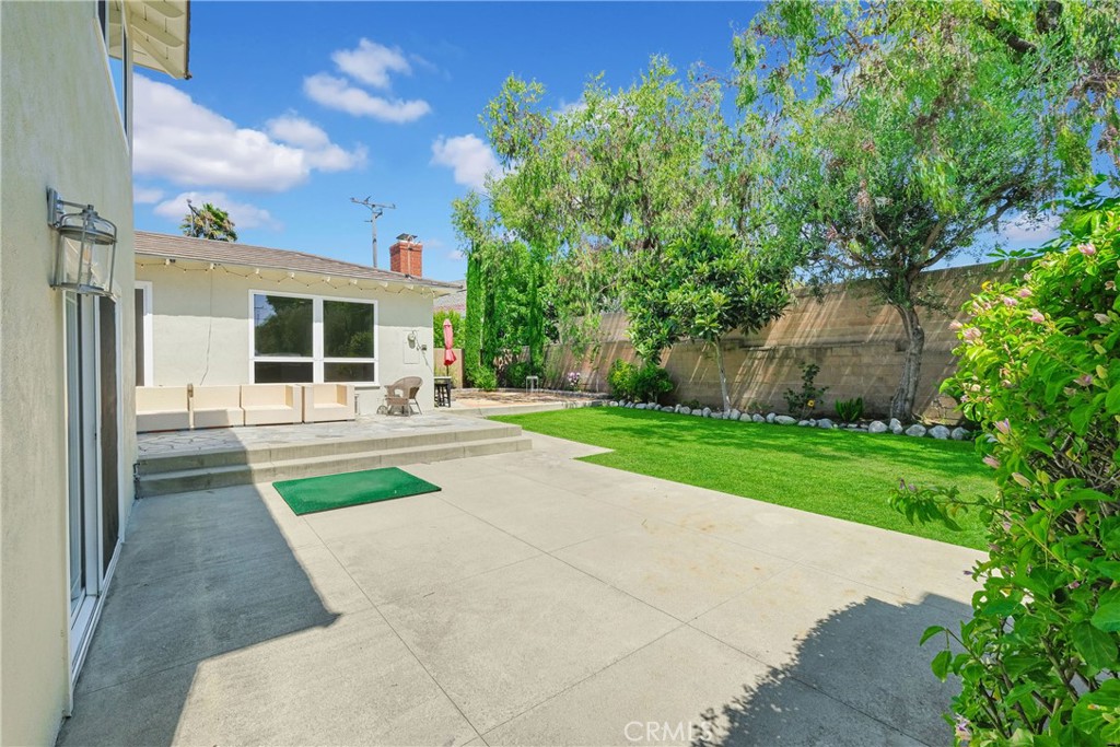 2877 W 226th Street