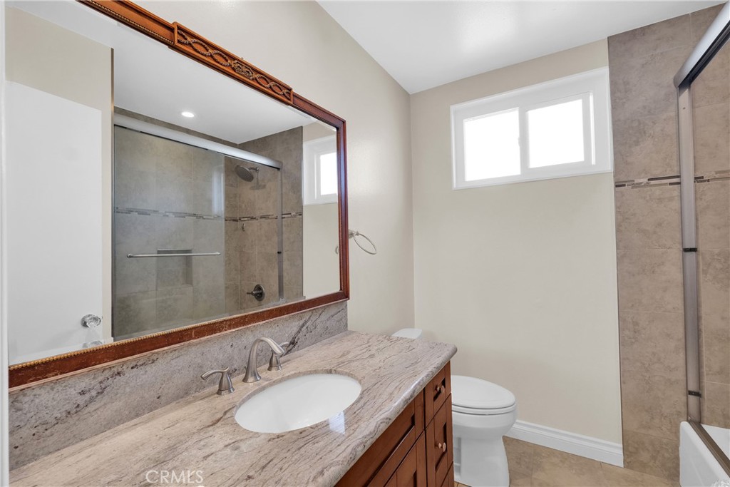 2877 W 226th Street