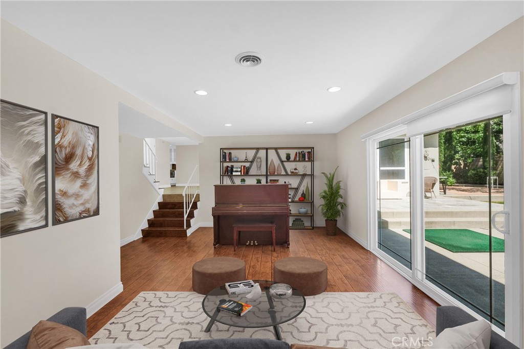 2877 W 226th Street