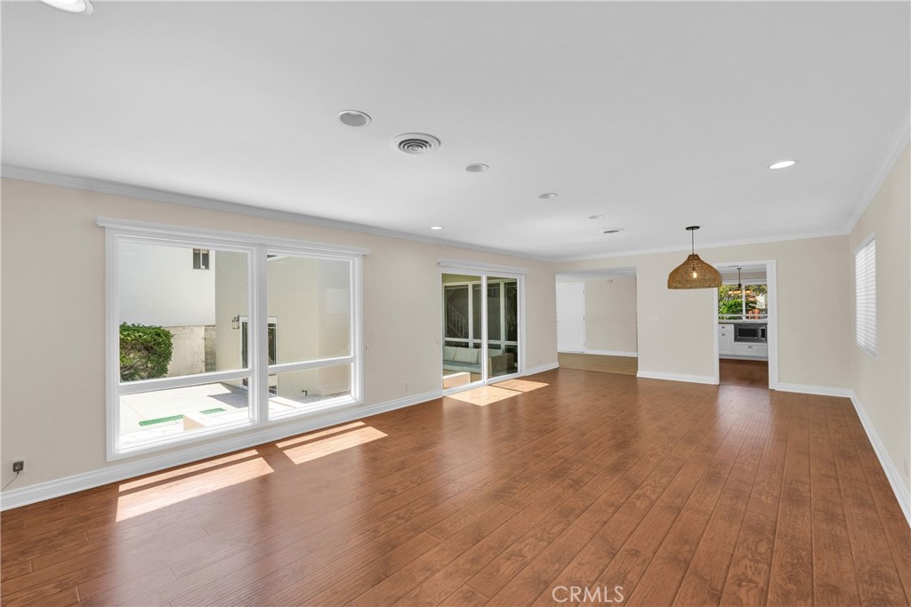 2877 W 226th Street