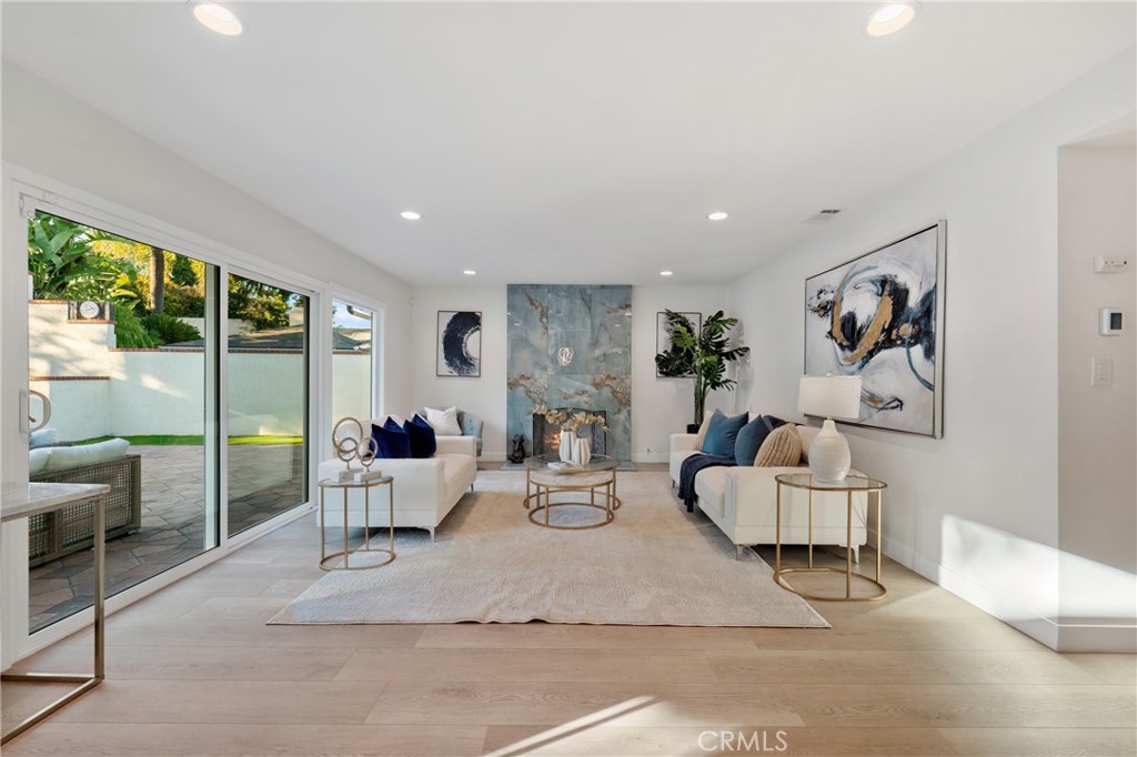 27135 Shorewood Road