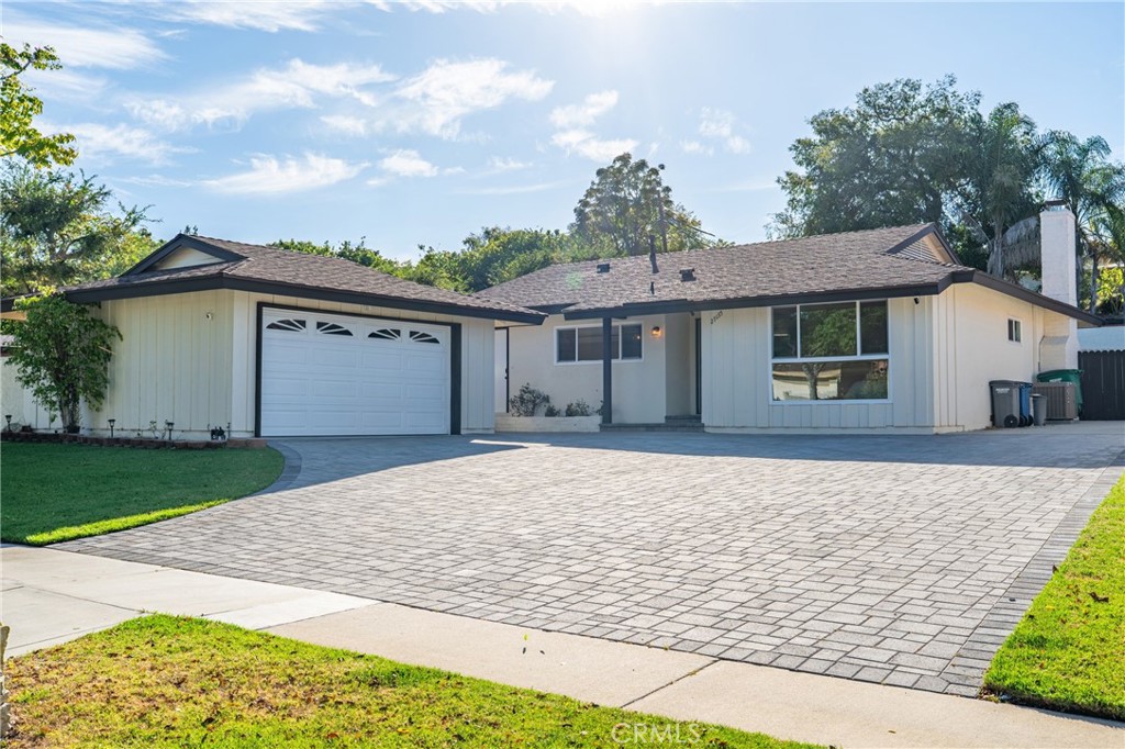 27135 Shorewood Road