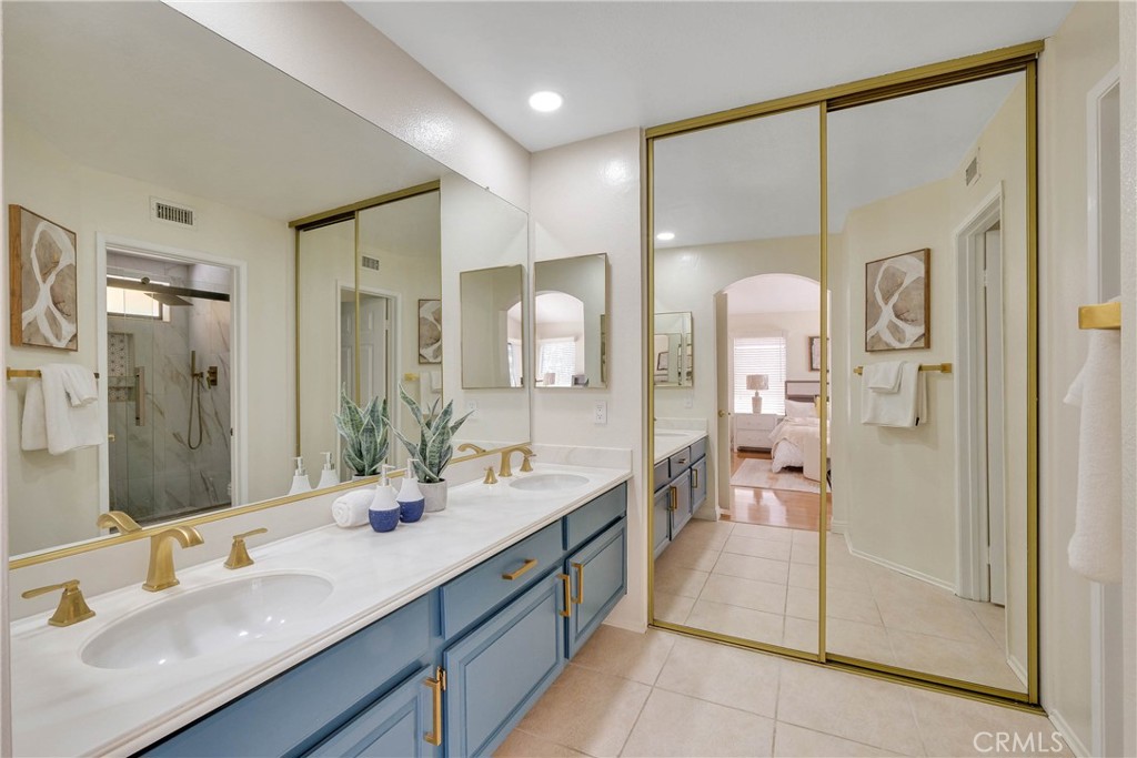 6285 Sunny Meadow