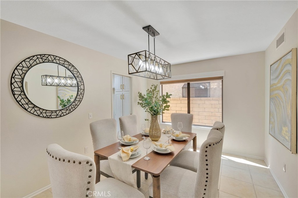 6285 Sunny Meadow