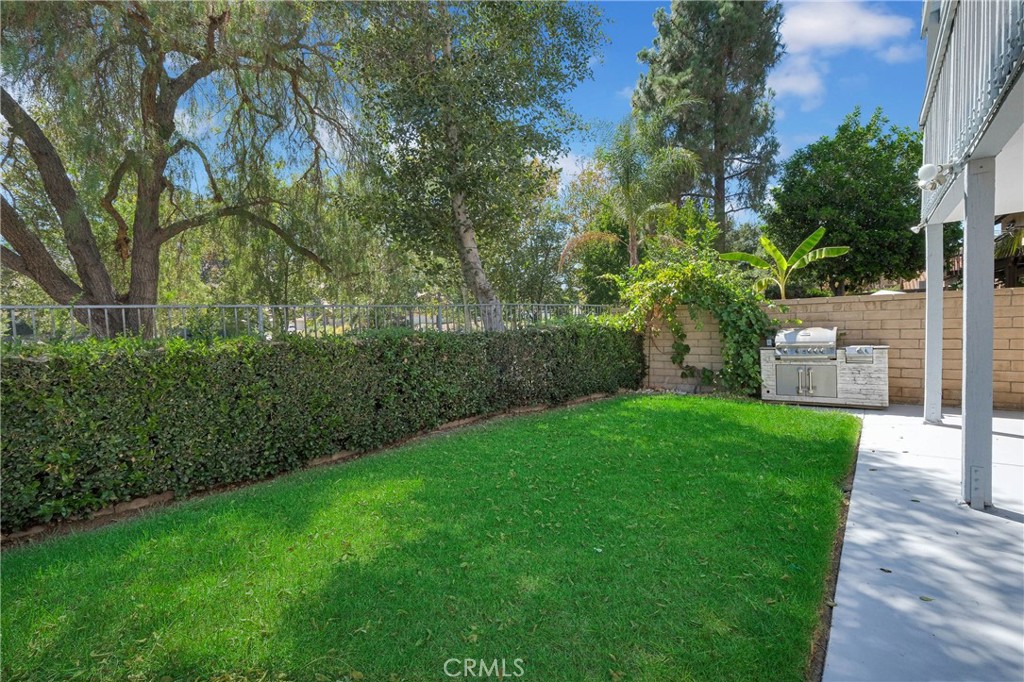 6285 Sunny Meadow