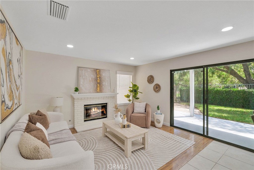 6285 Sunny Meadow