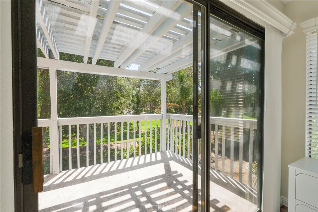 6285 Sunny Meadow
