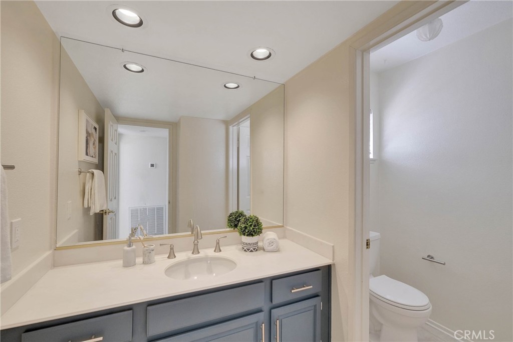 6285 Sunny Meadow