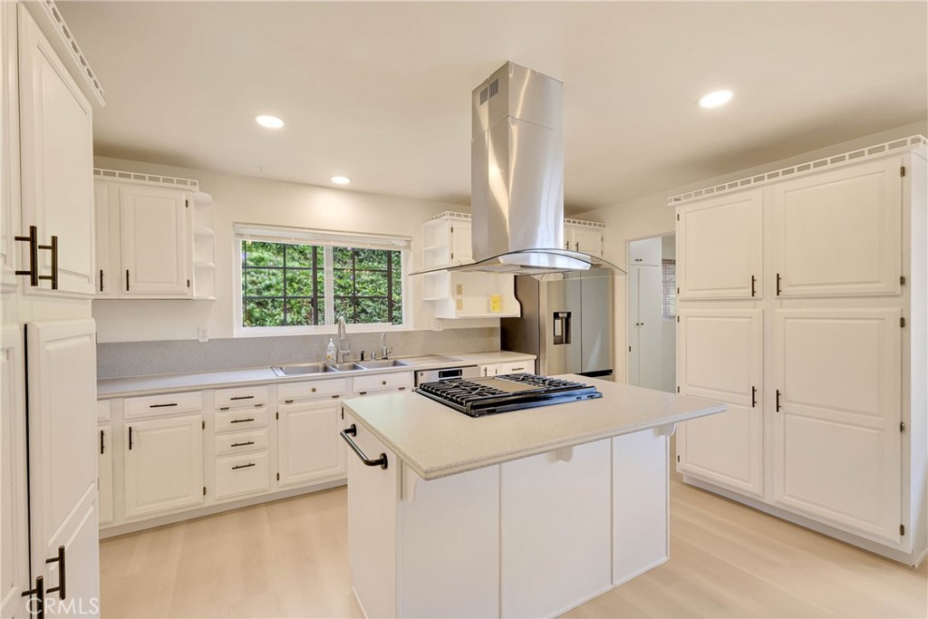 6551 Abbottswood Drive