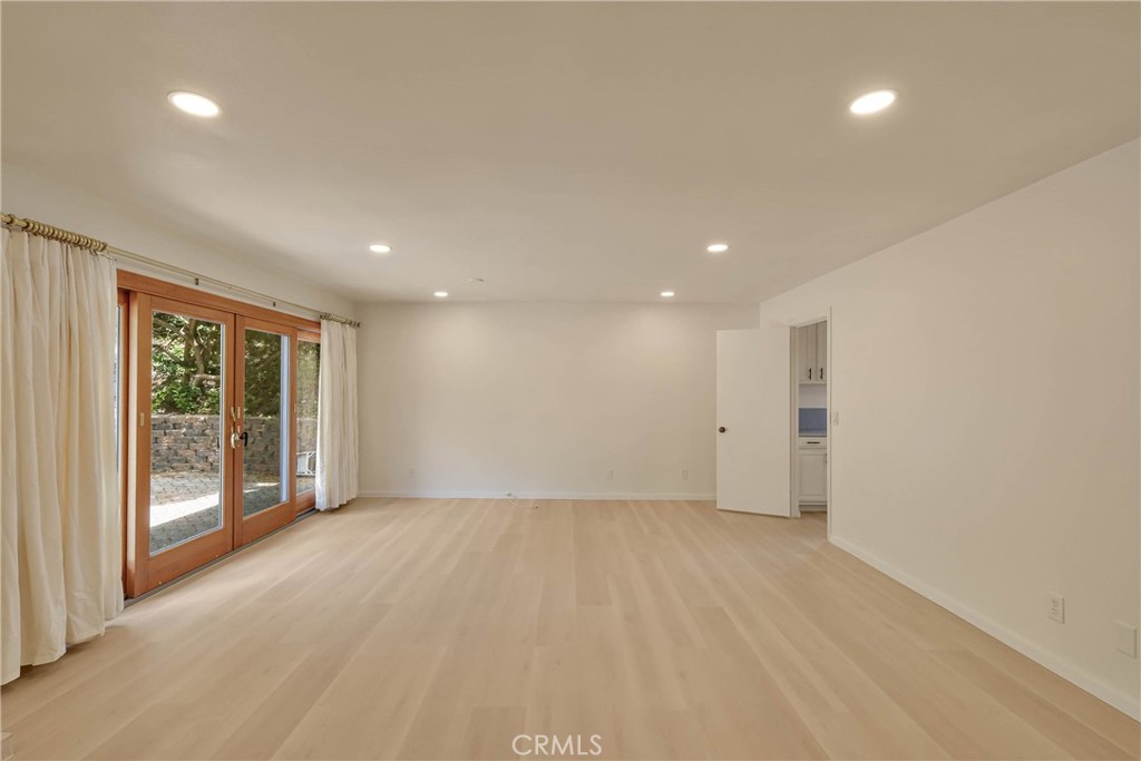 6551 Abbottswood Drive