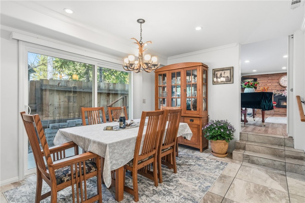 195 Knoll