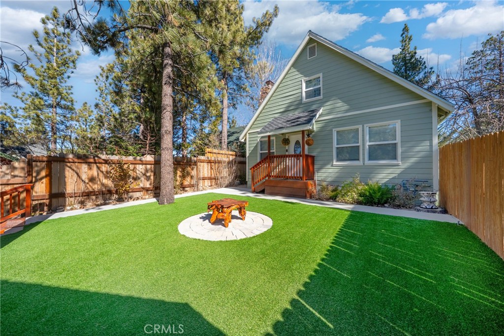 195 Knoll