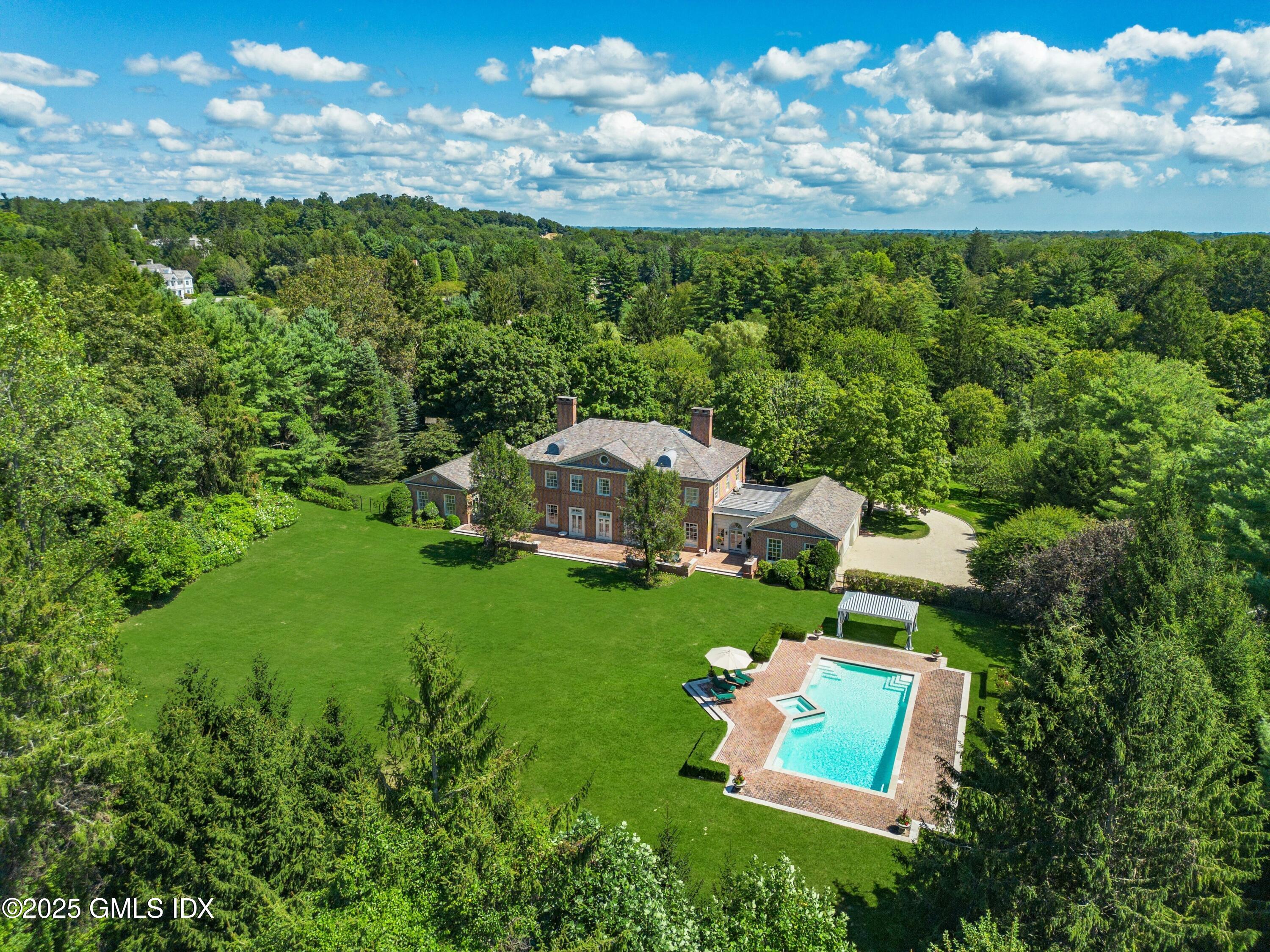26 Andrews Farm Road