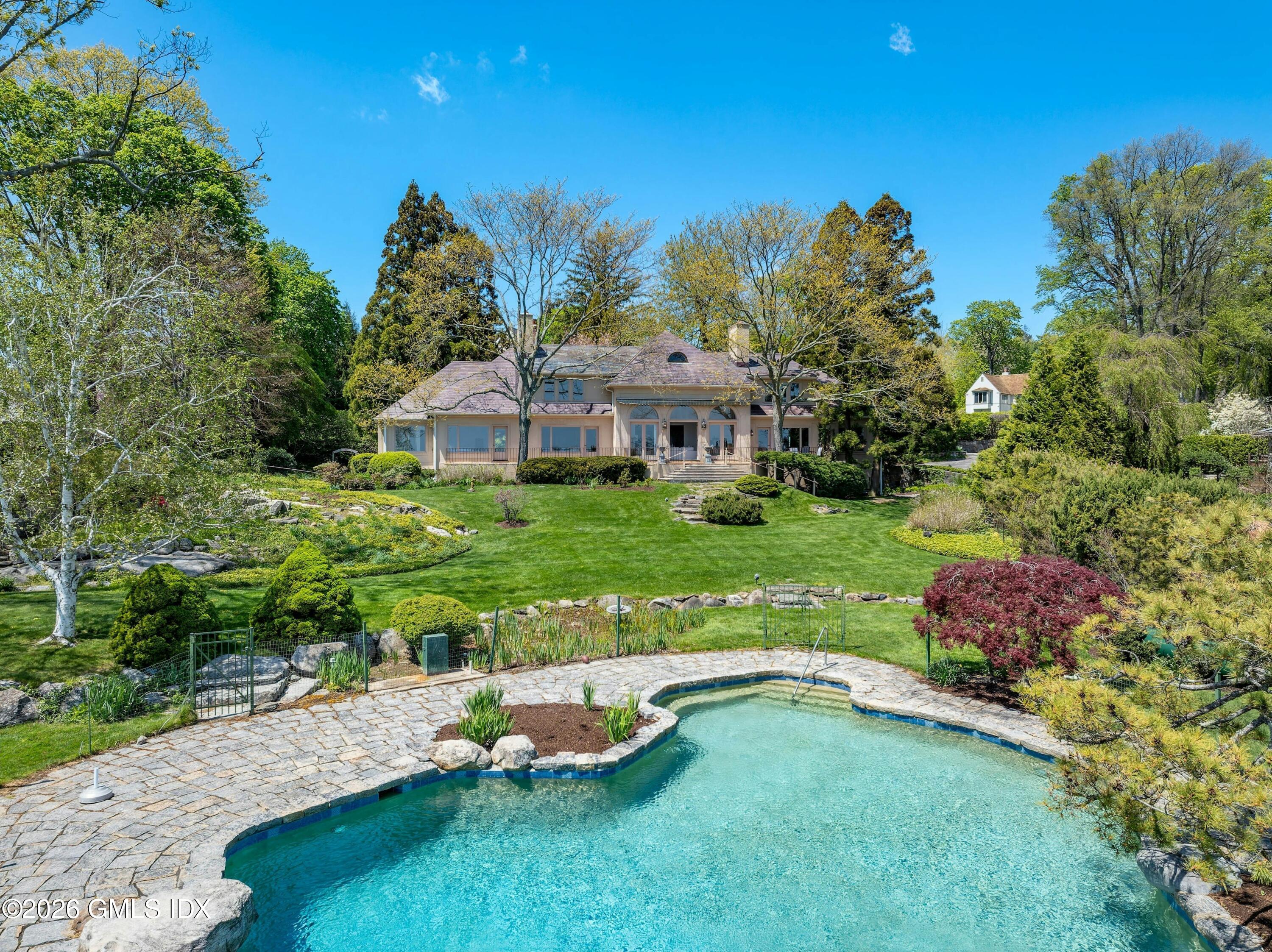 553 Indian Field Road