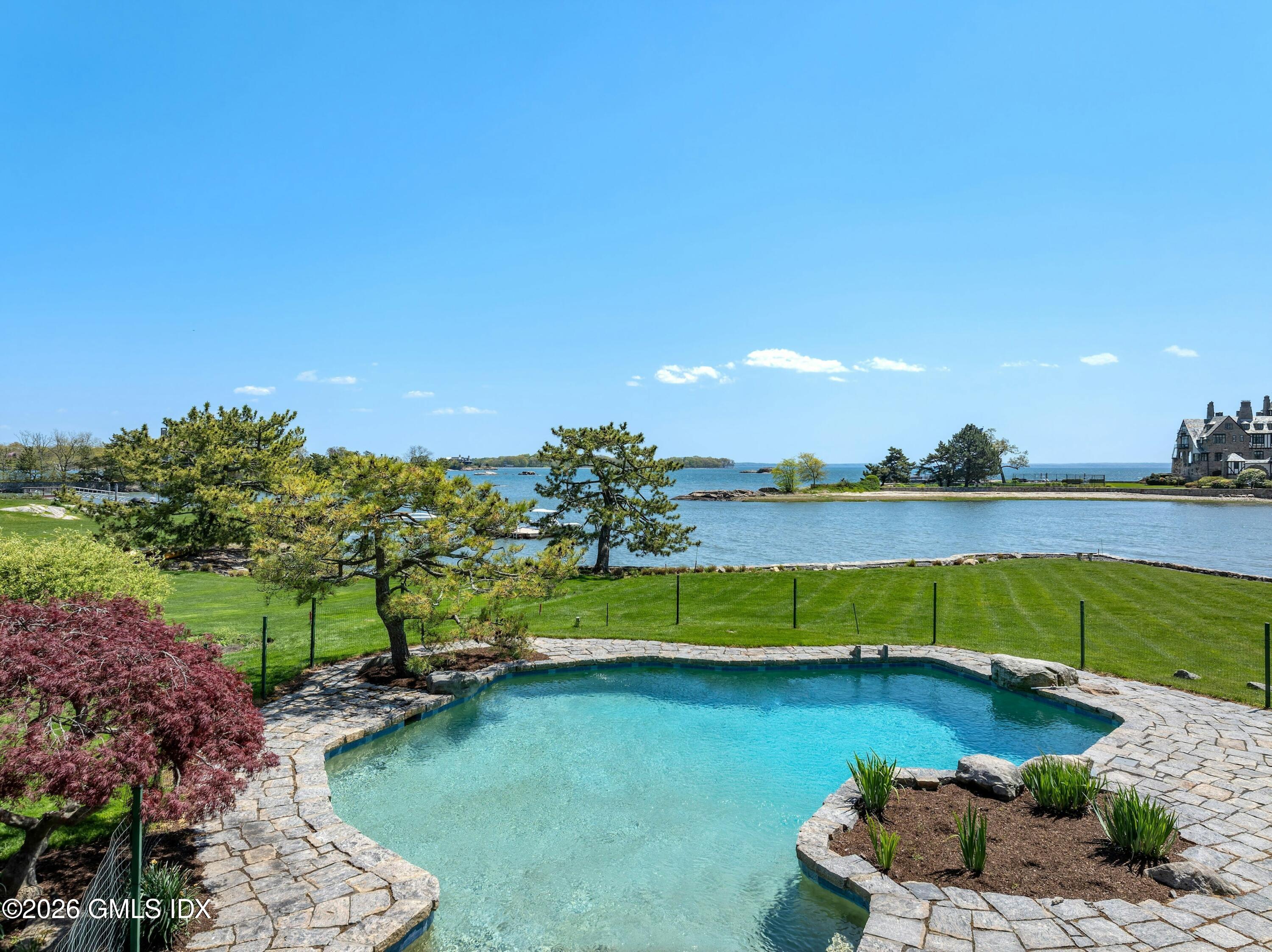 553 Indian Field Road