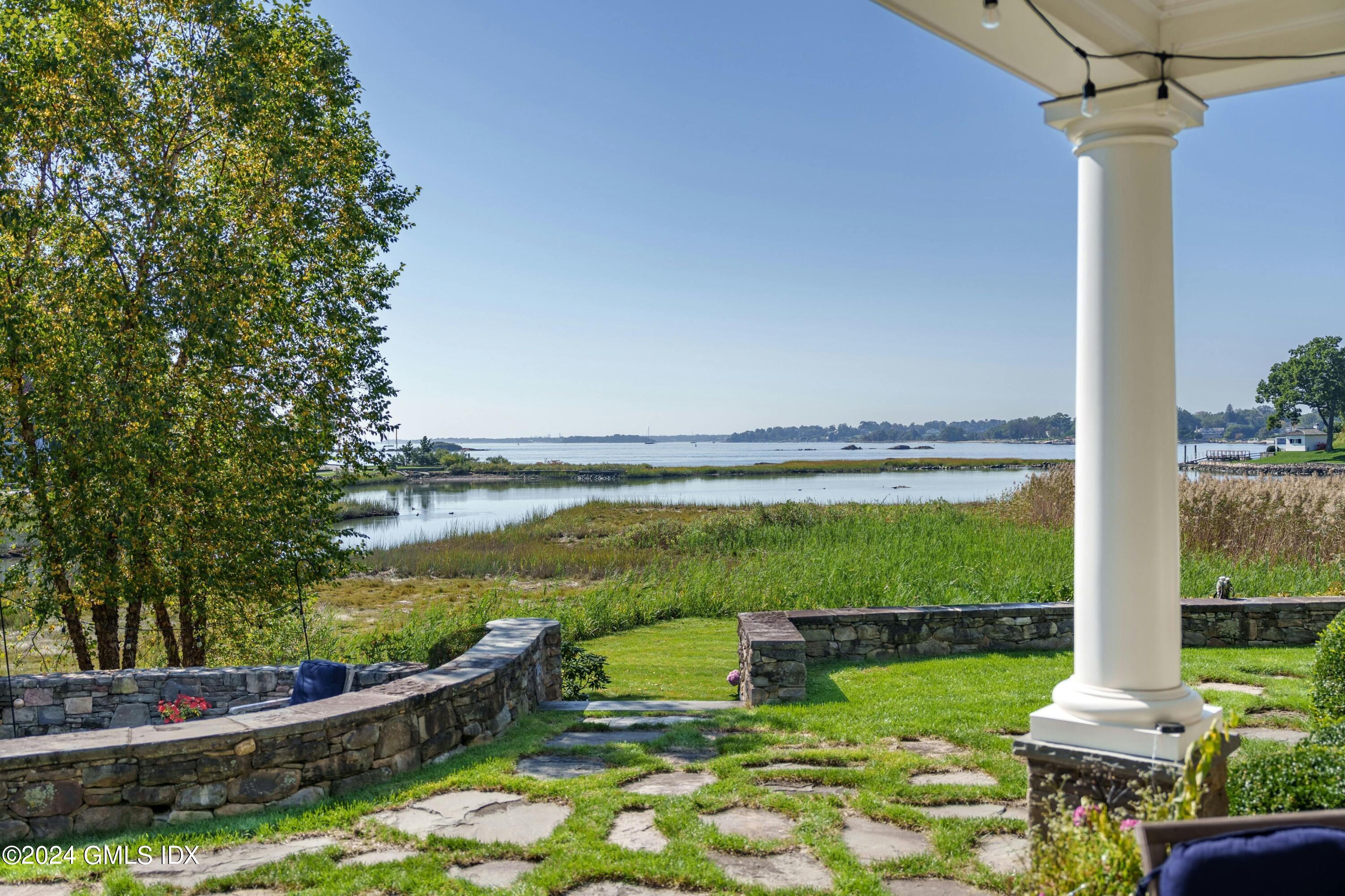 16 Indian Point Lane