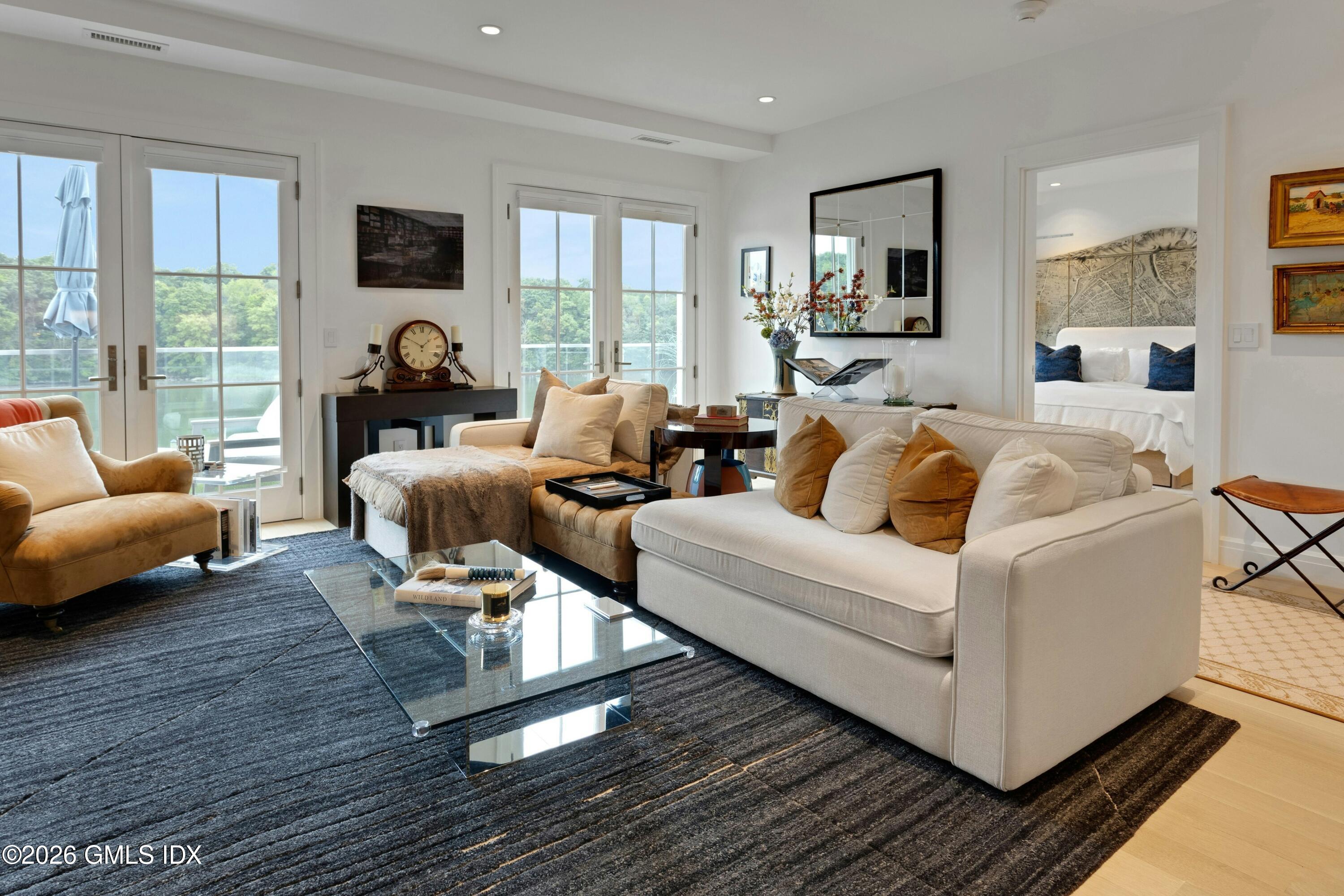 89 River Road 304