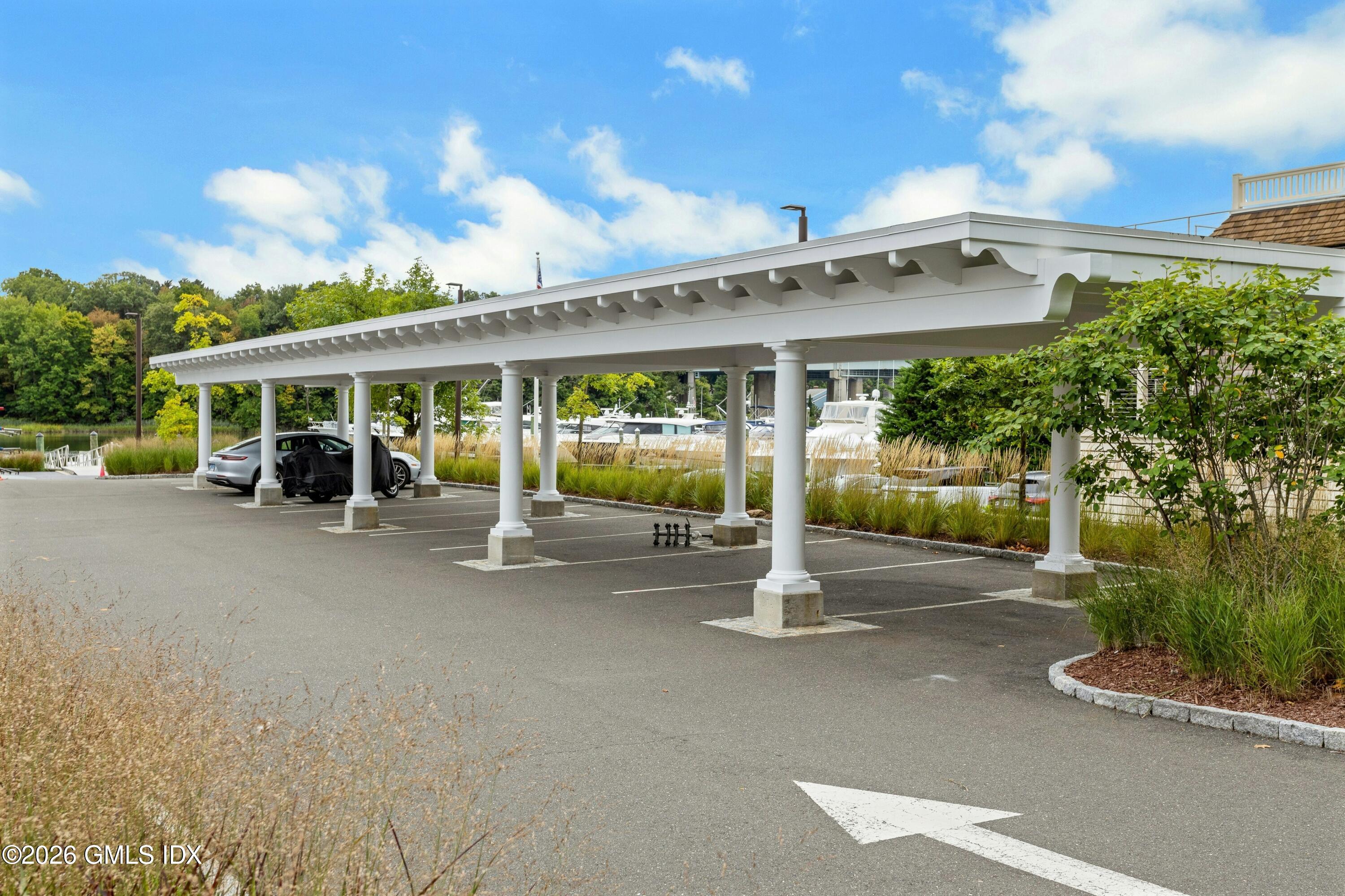 89 River Road 304