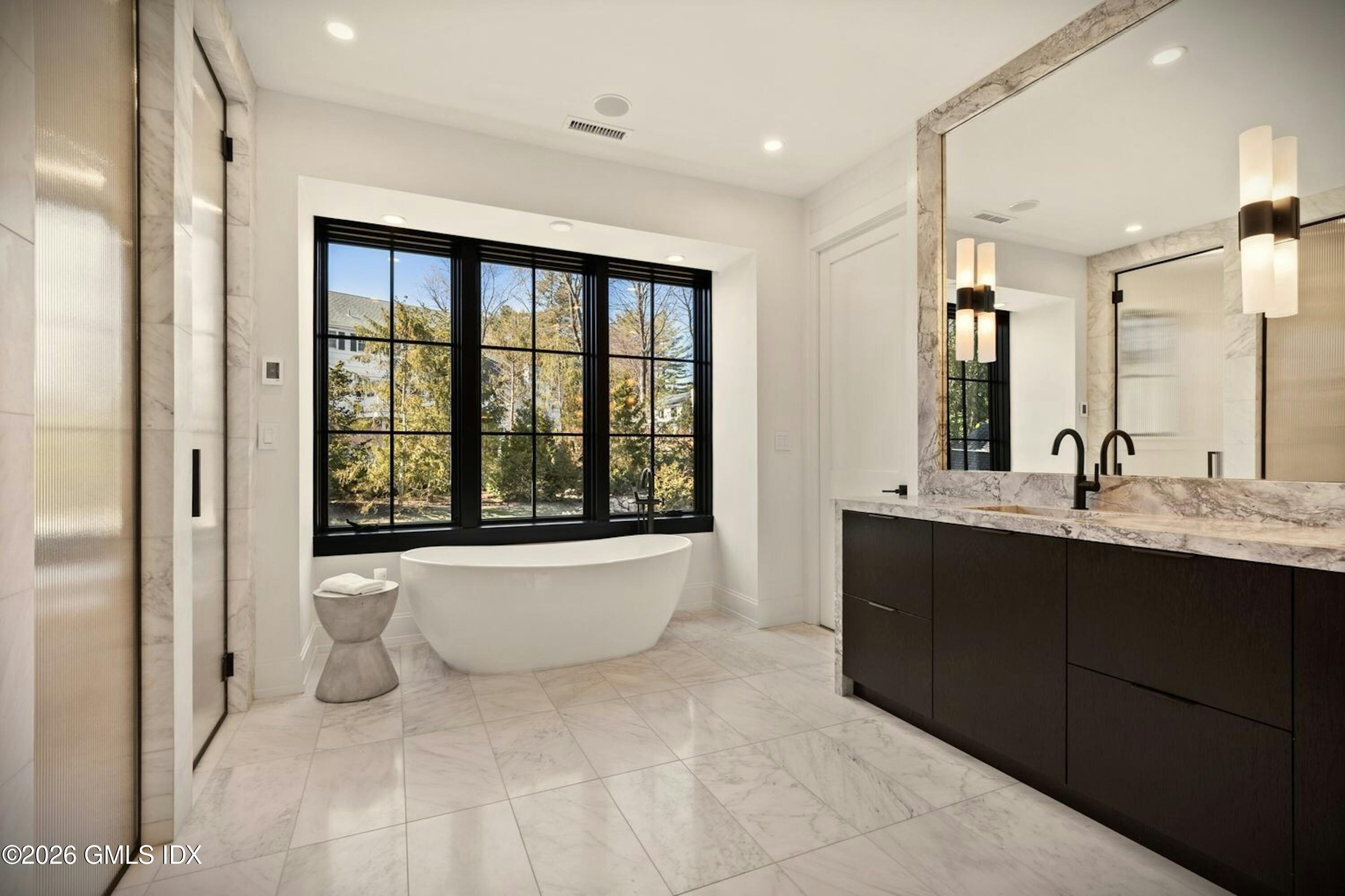 16 Park Avenue