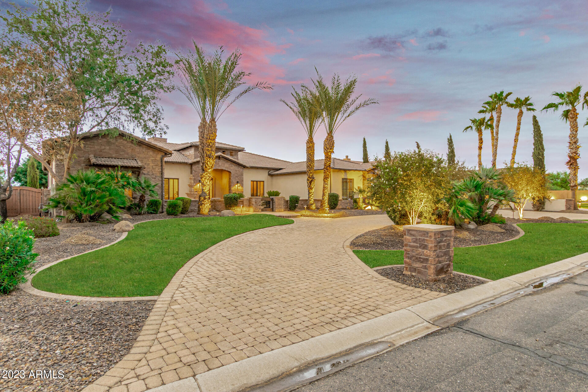 26010 S WASHINGTON Street