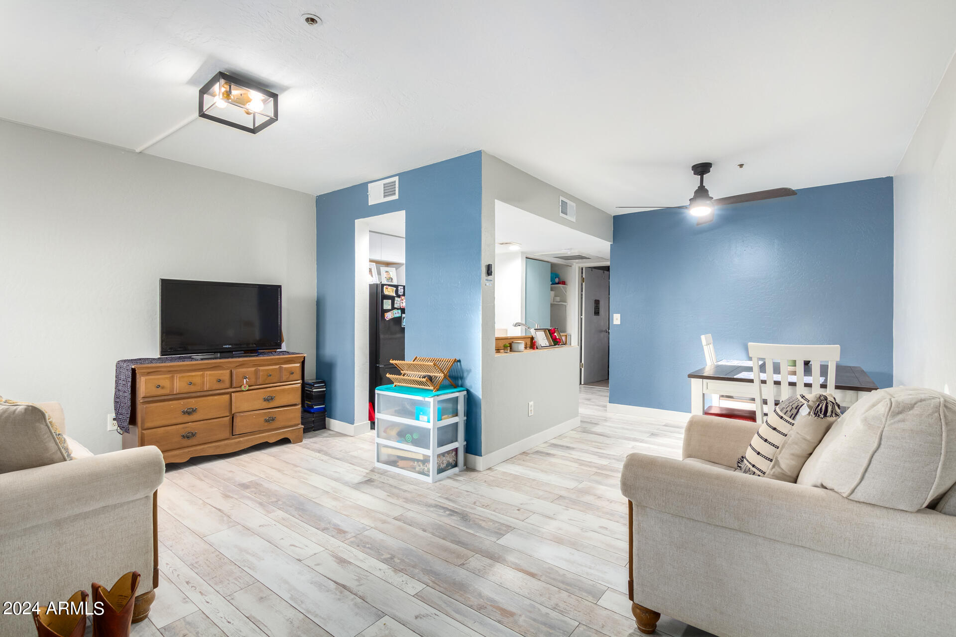 12123 W BELL Road # 318