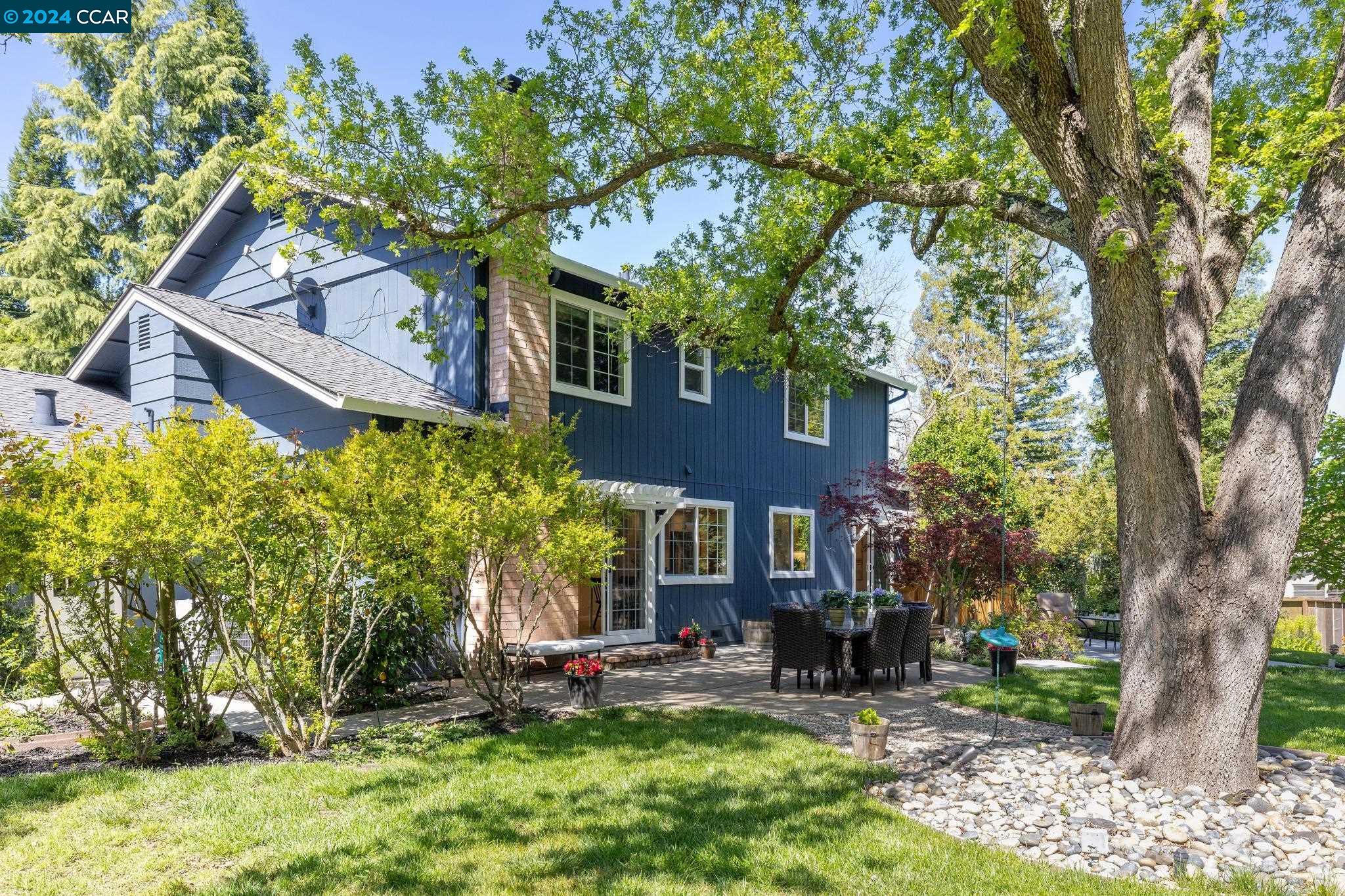 3164 Miranda Ave