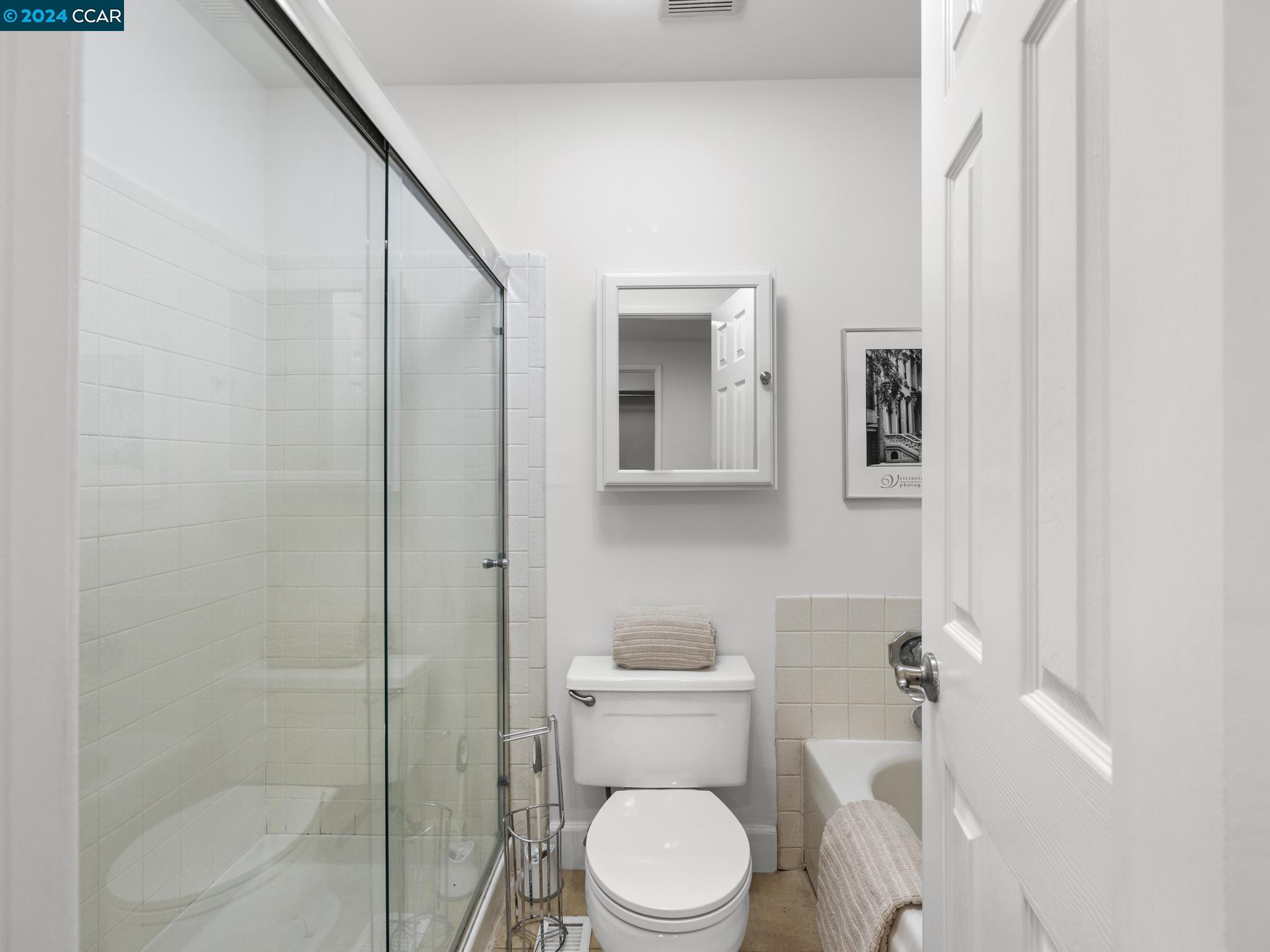 760 Senca Ct