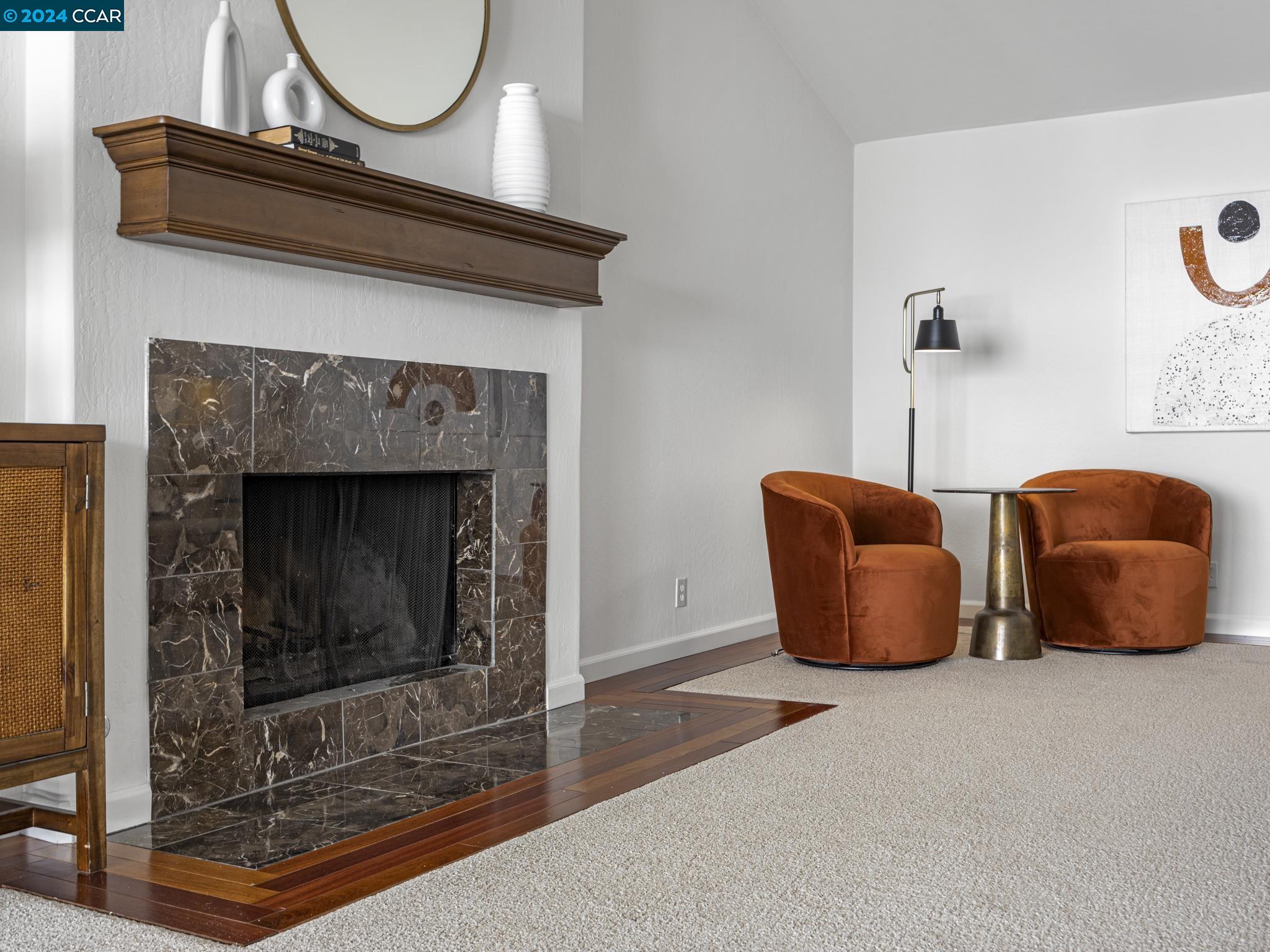760 Senca Ct