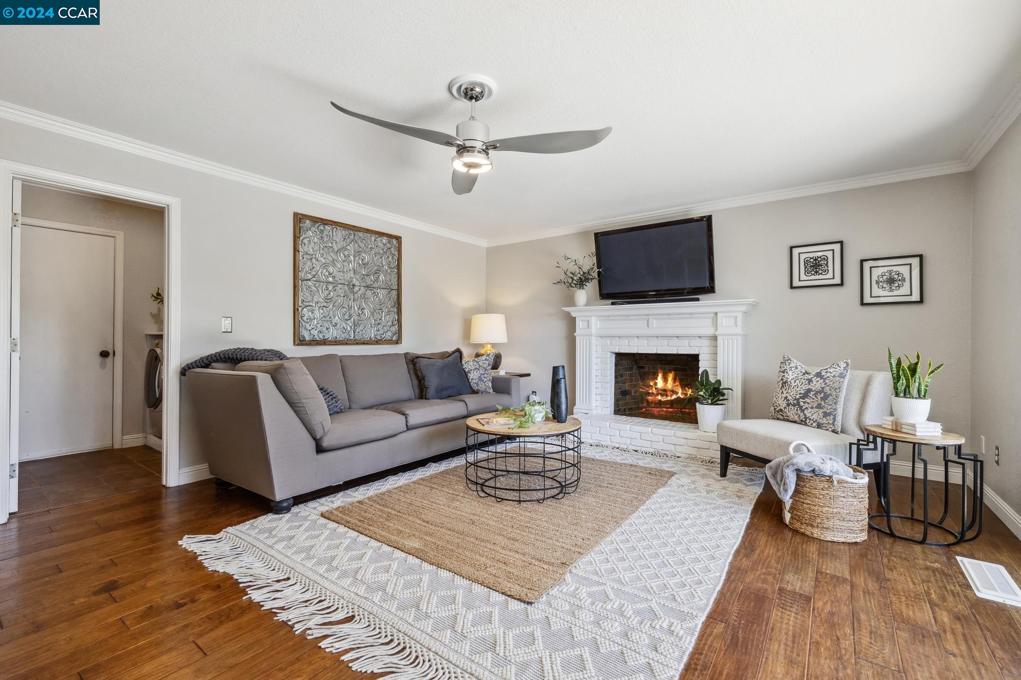 131 Pebble Pl
