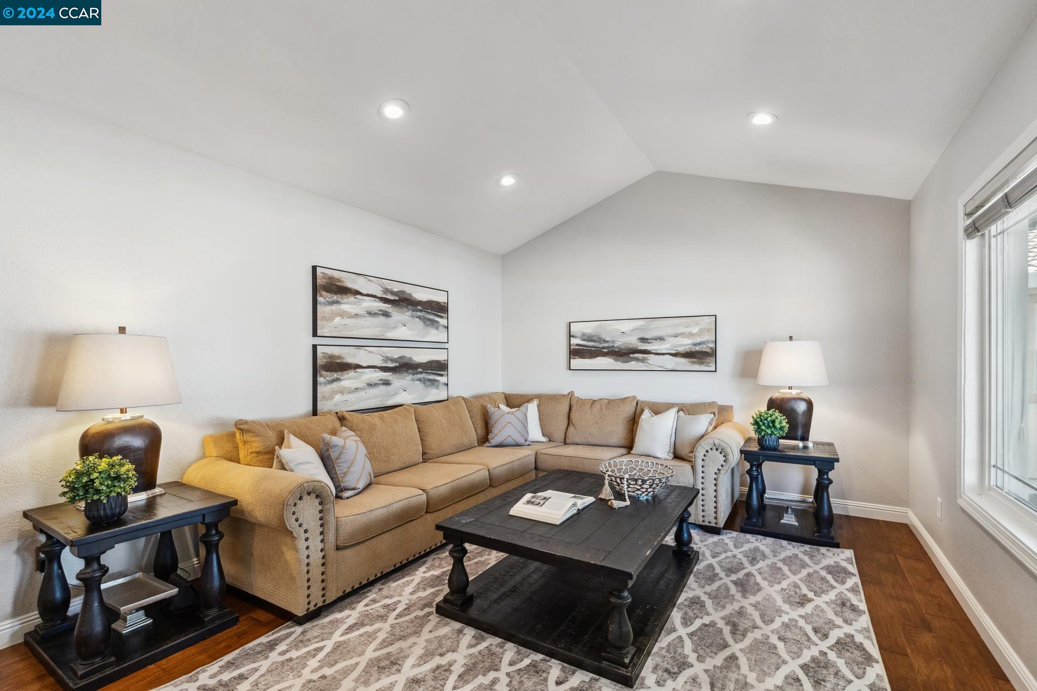 131 Pebble Pl