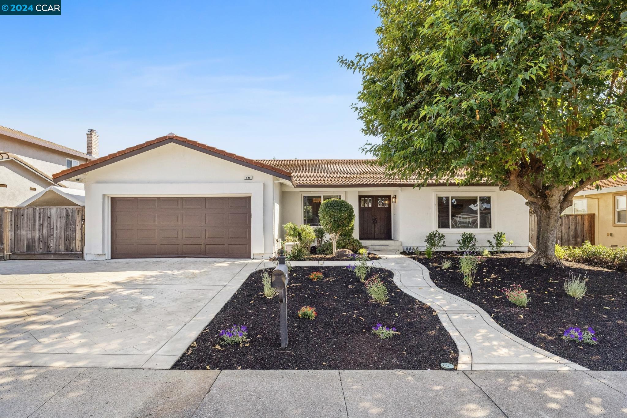 131 Pebble Pl