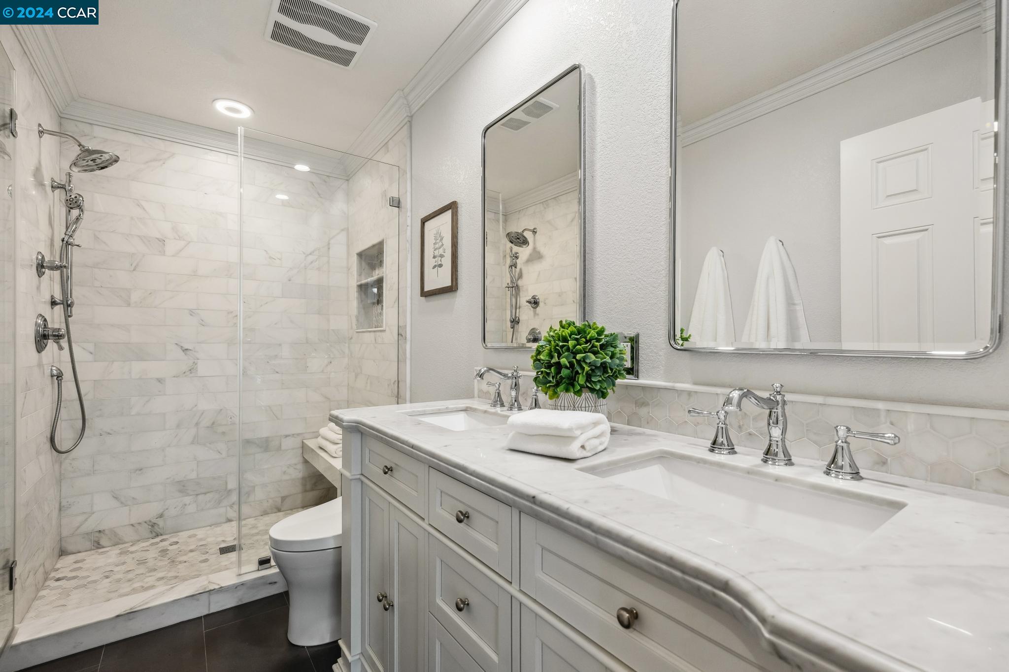 131 Pebble Pl