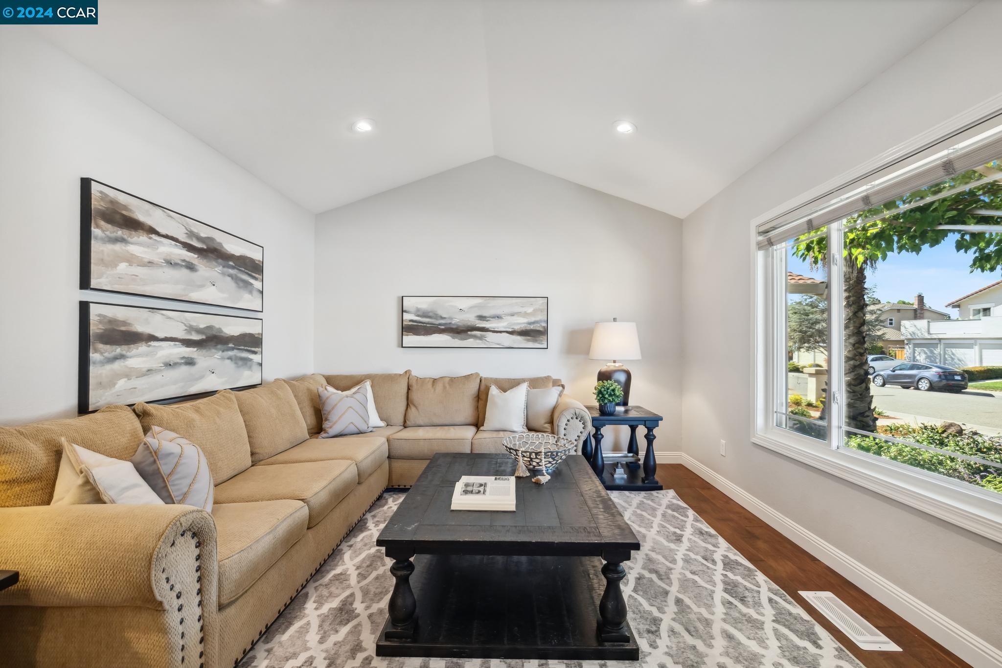131 Pebble Pl