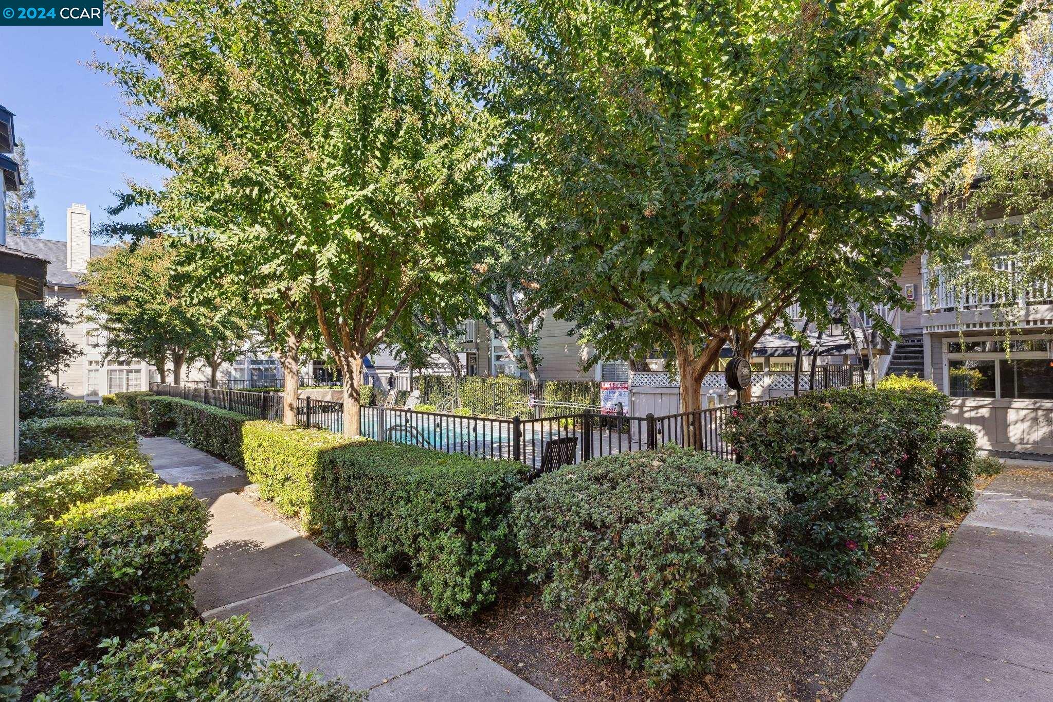 1394 Danville Blvd # 206