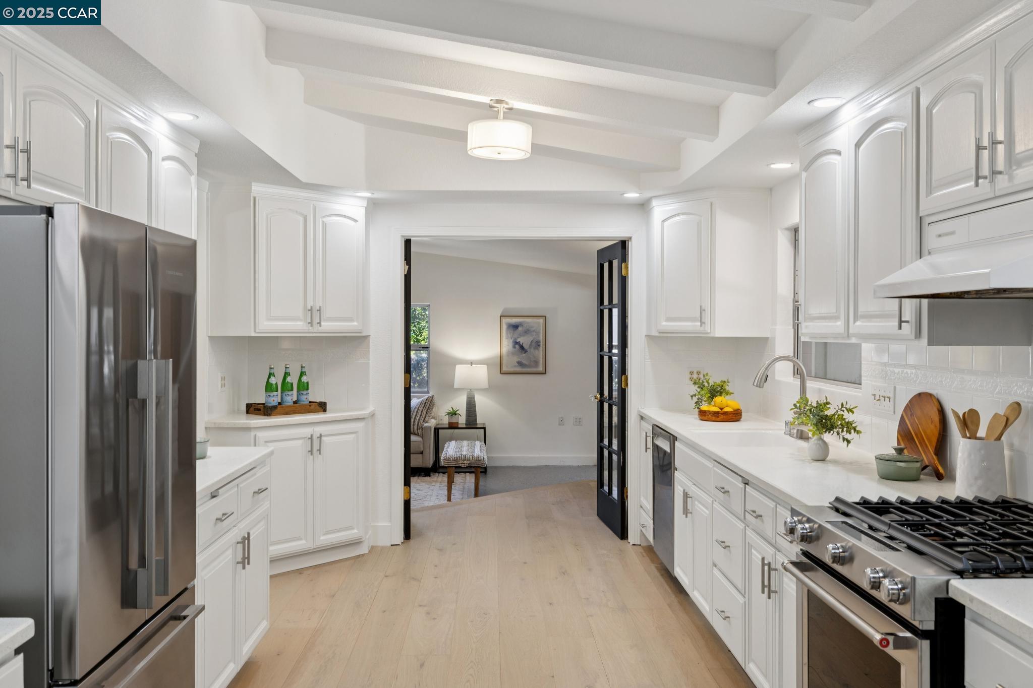 12 La Sonoma Ct