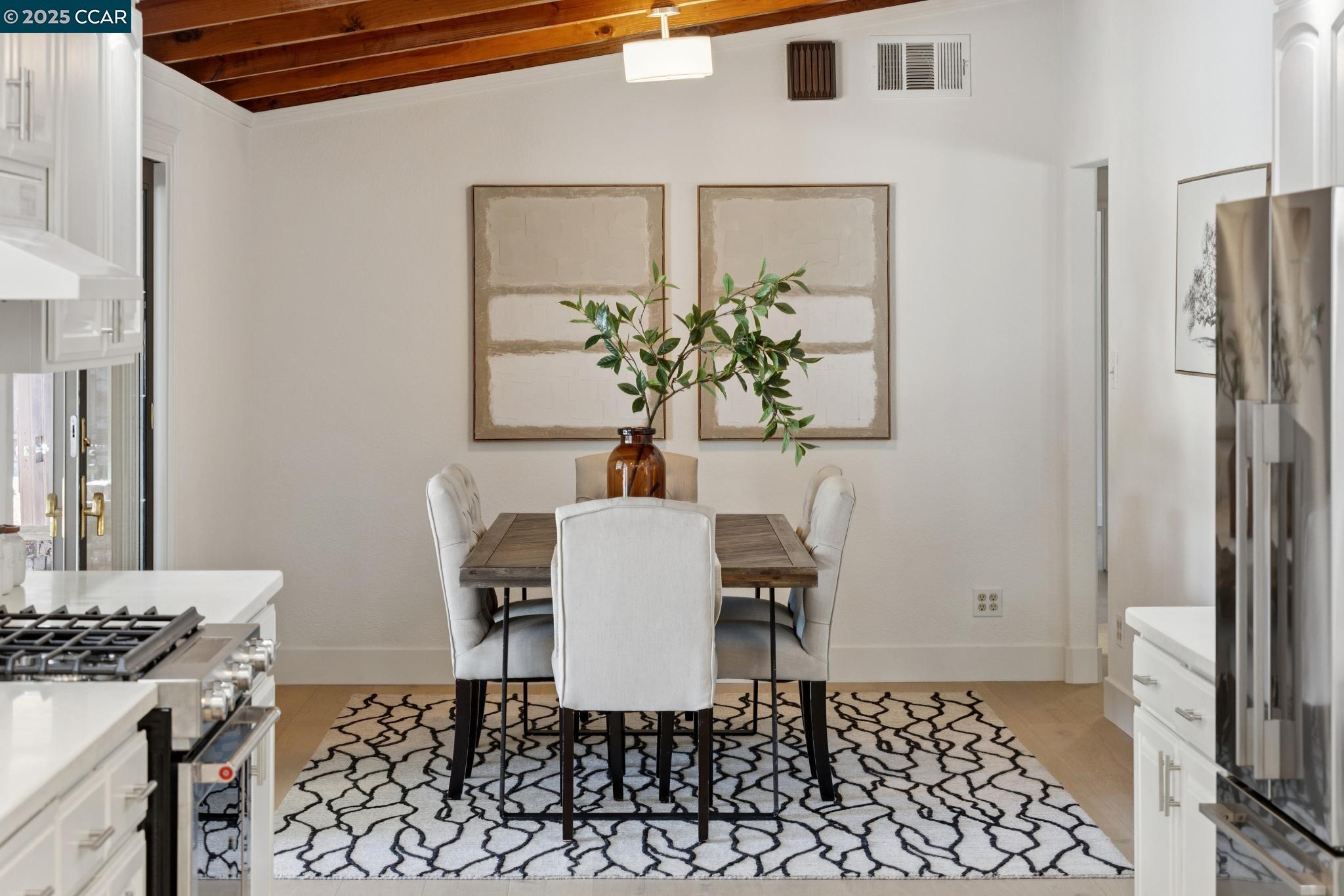12 La Sonoma Ct