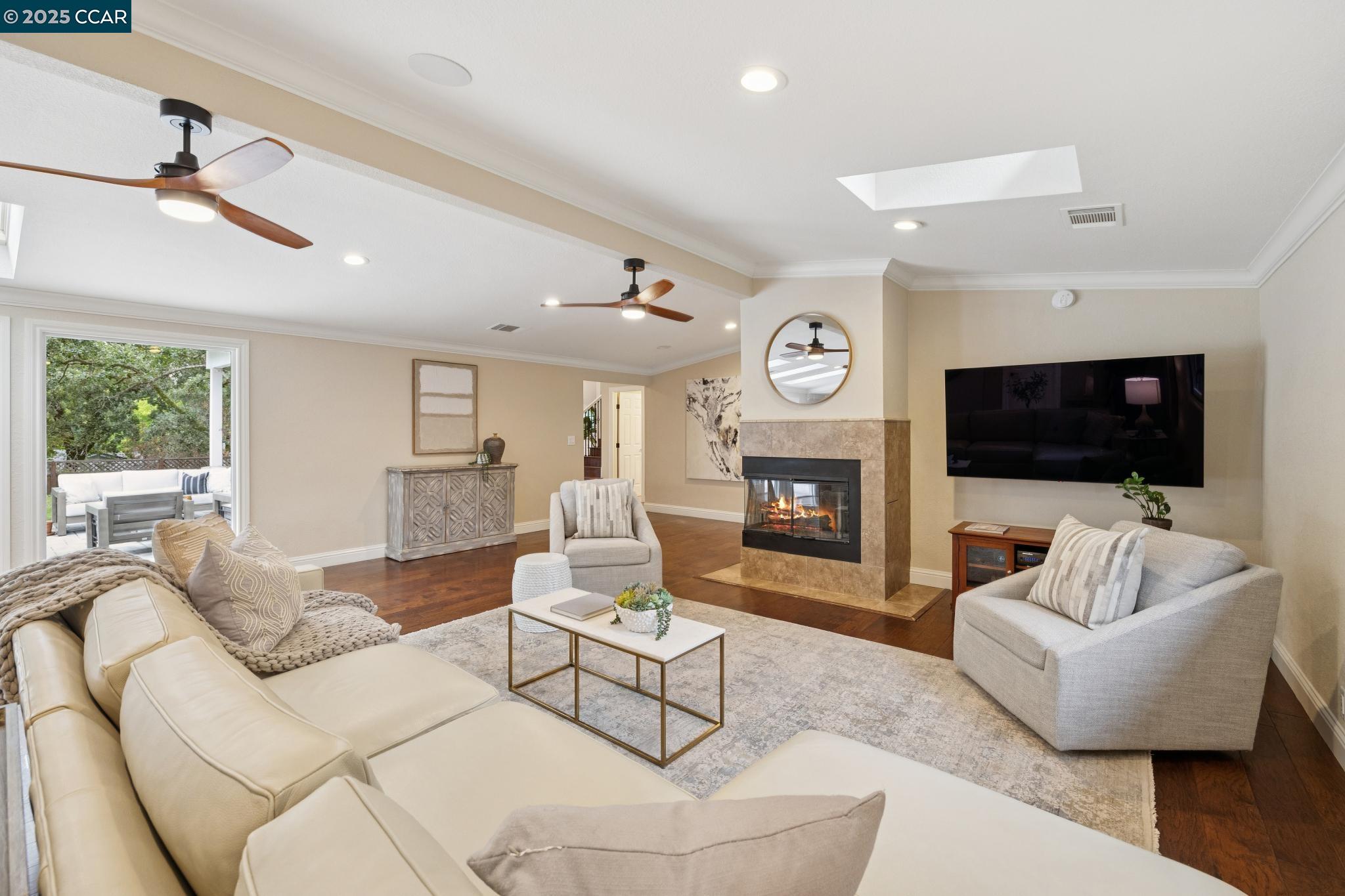 50 Vista Ln