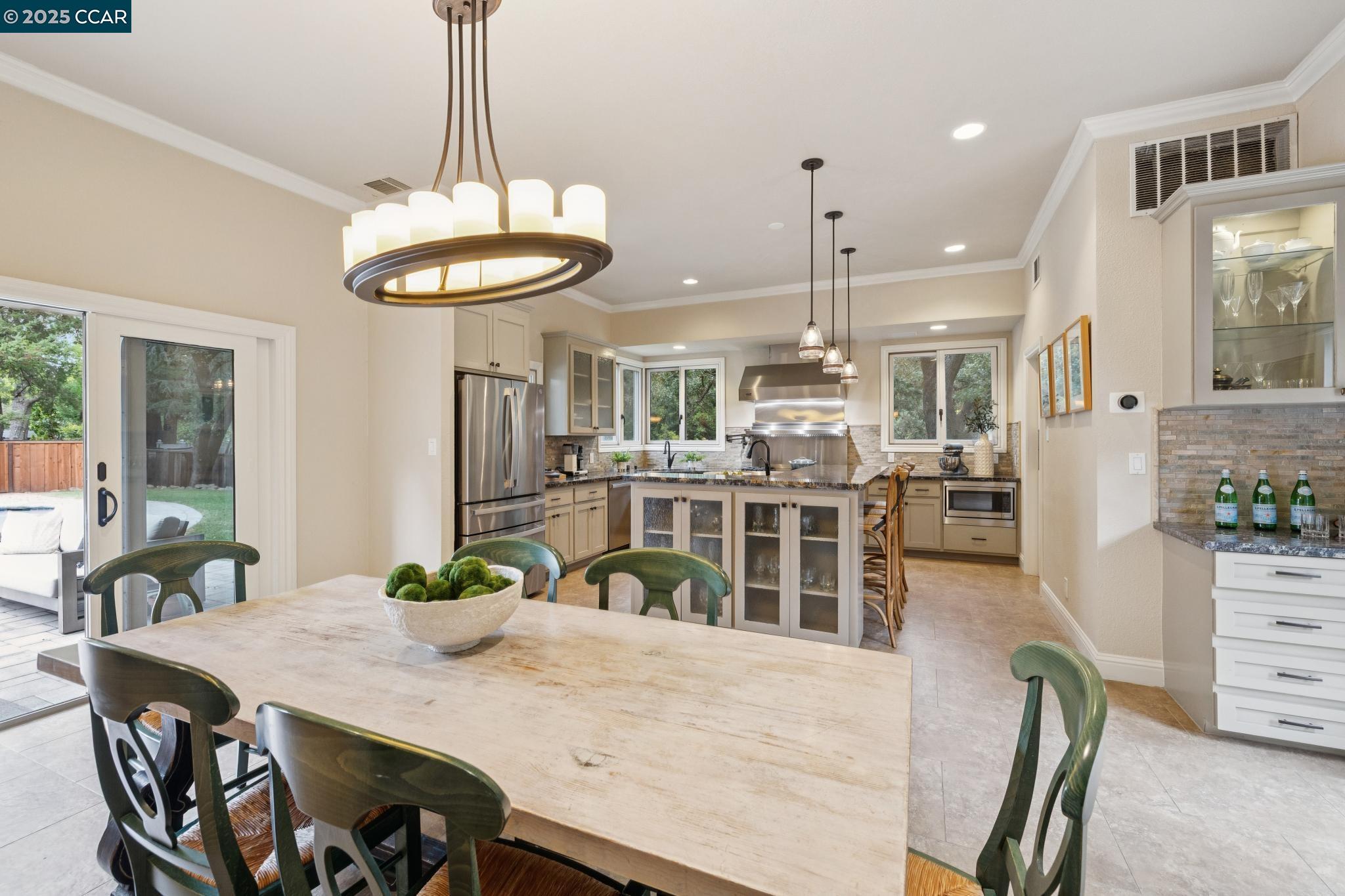 50 Vista Ln