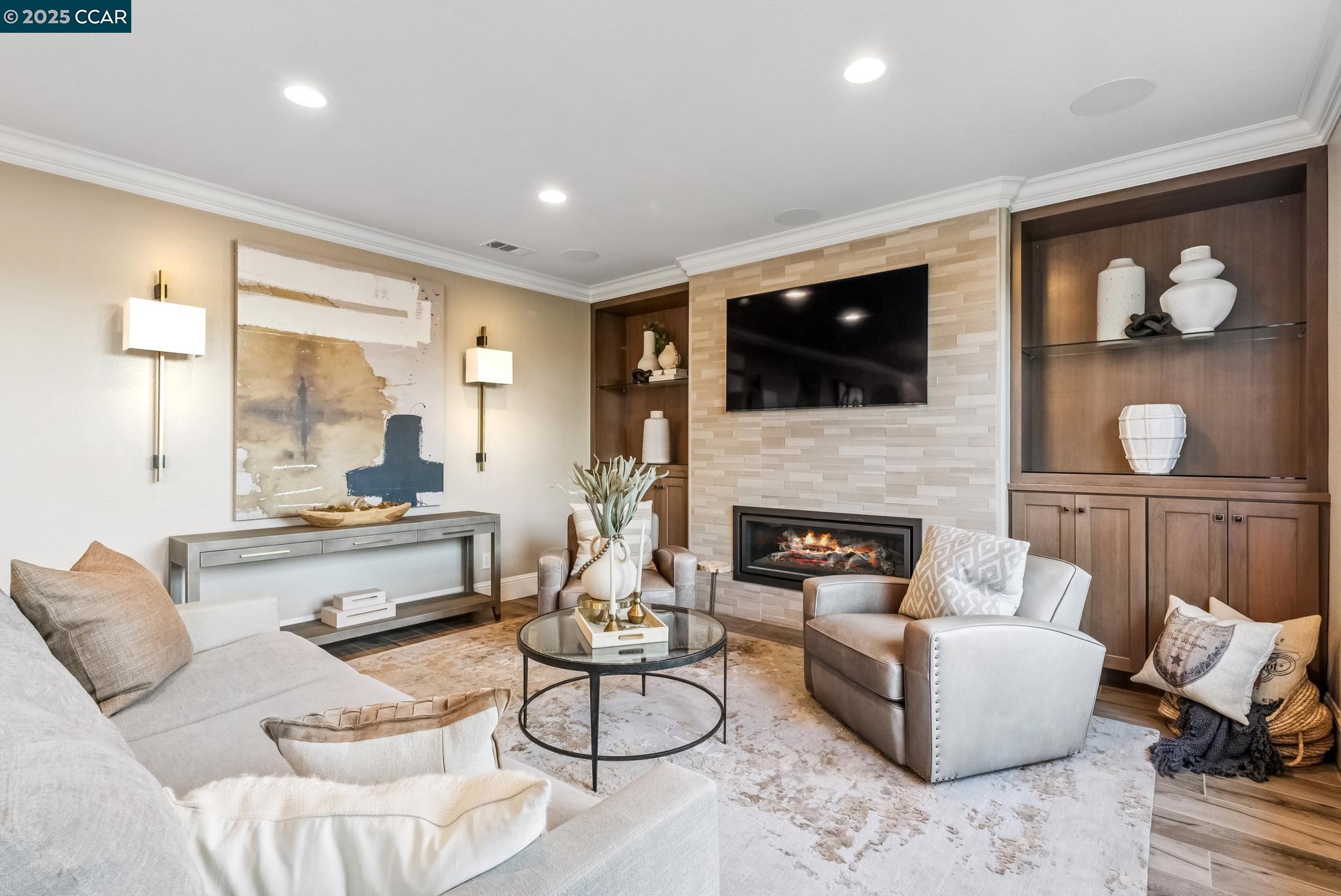 113 Bordeaux Ct