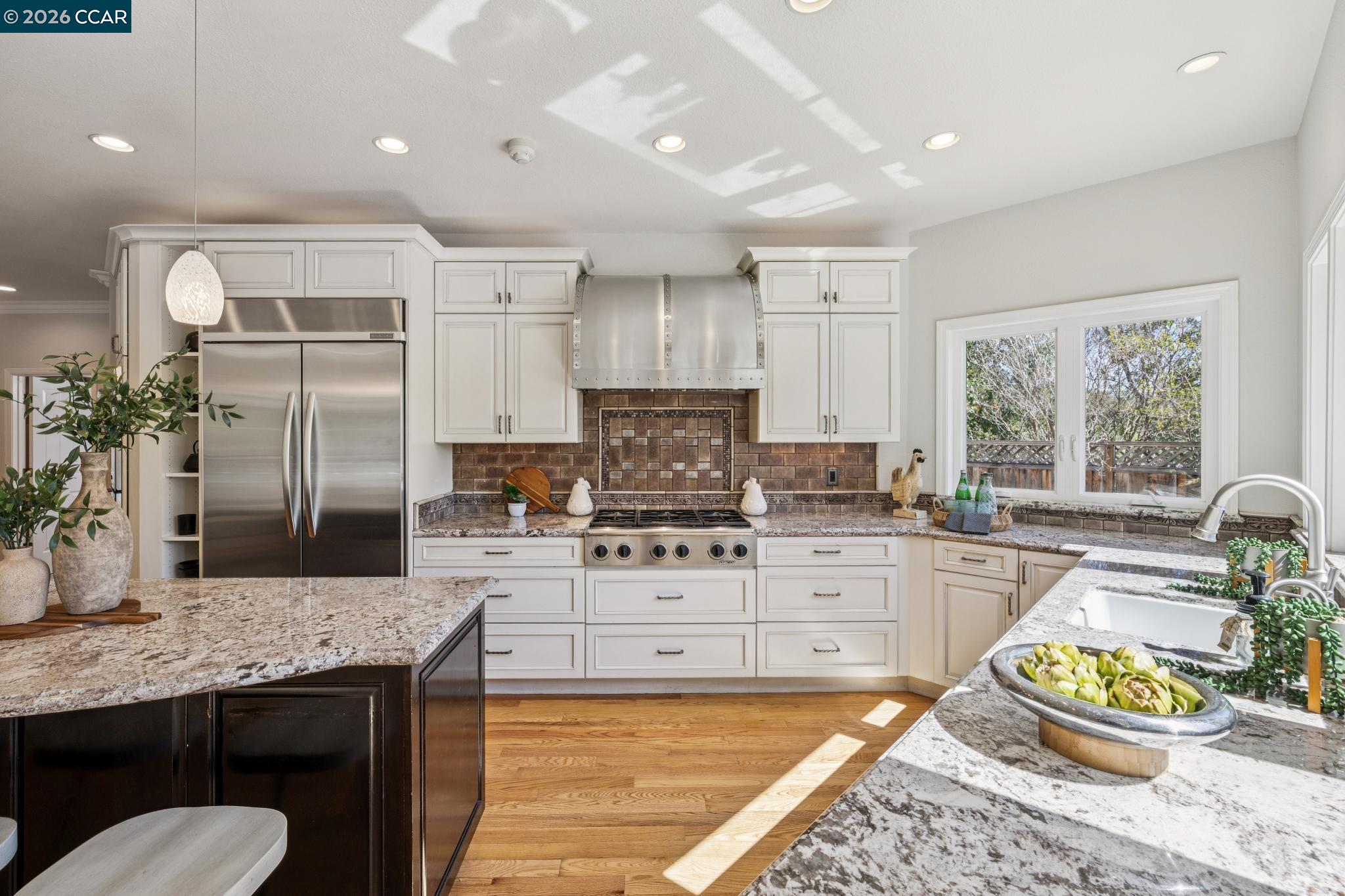 34 Sugarloaf Ter