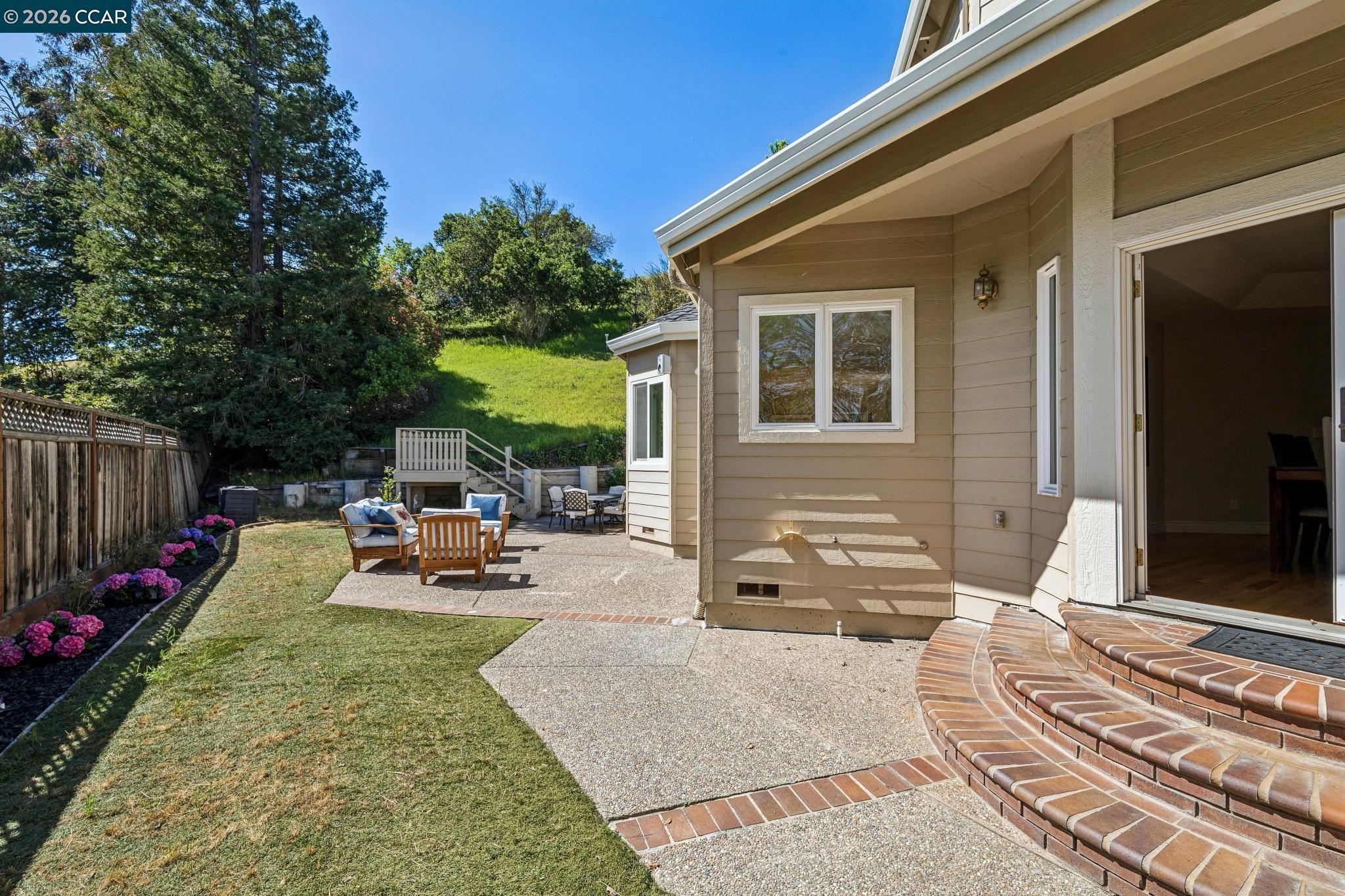 34 Sugarloaf Terrace