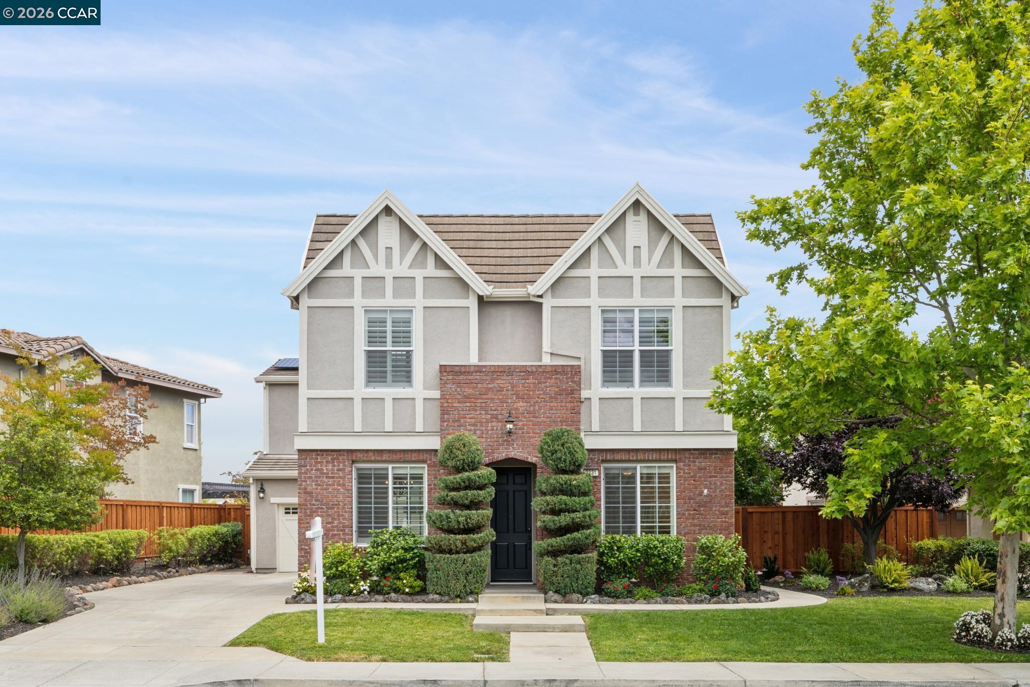 2231 Genoa St