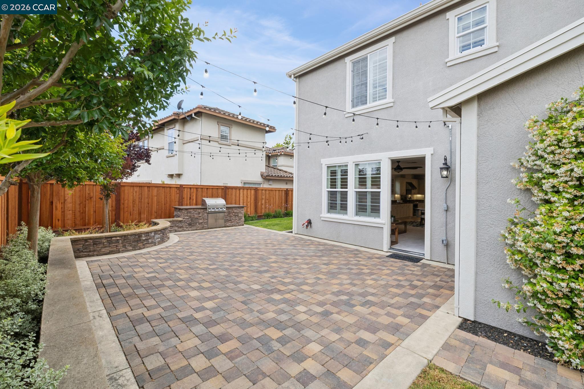 2231 Genoa St