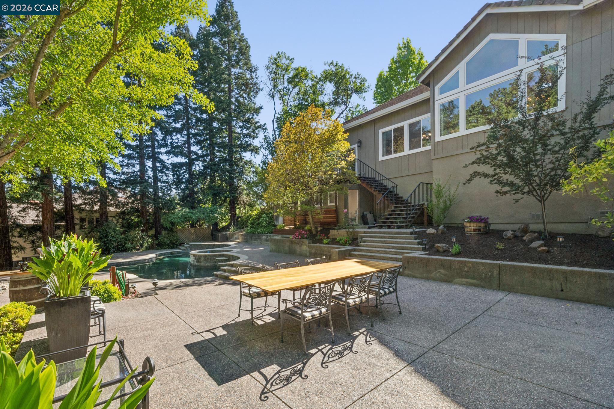 187 Stone Valley Way