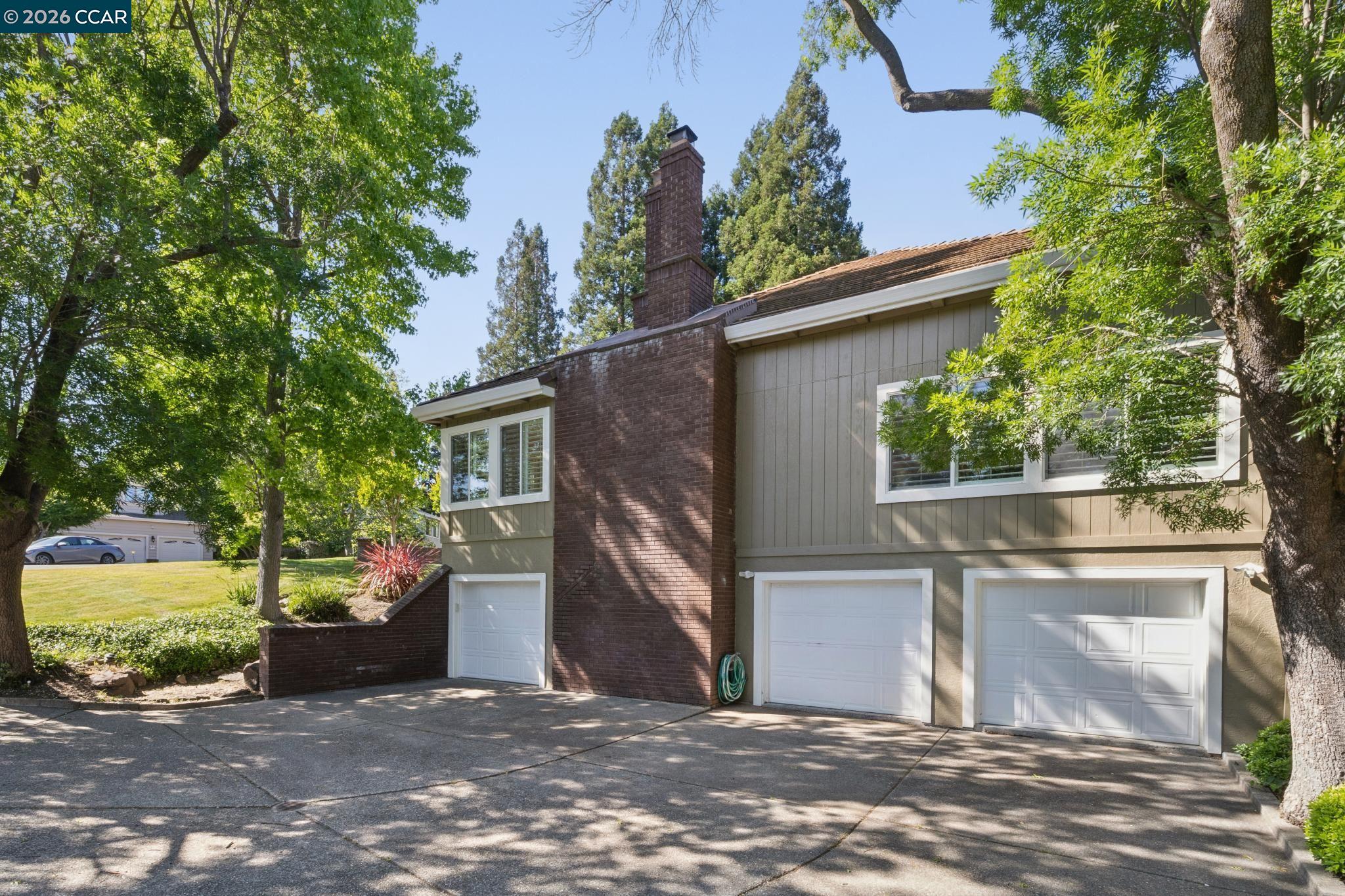 187 Stone Valley Way