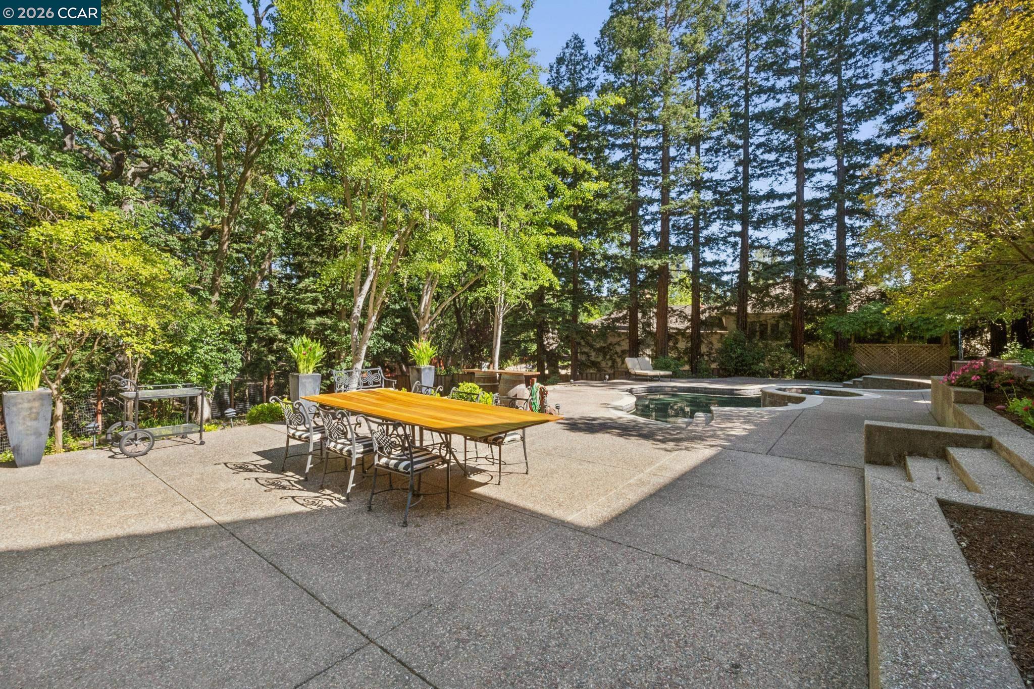 187 Stone Valley Way