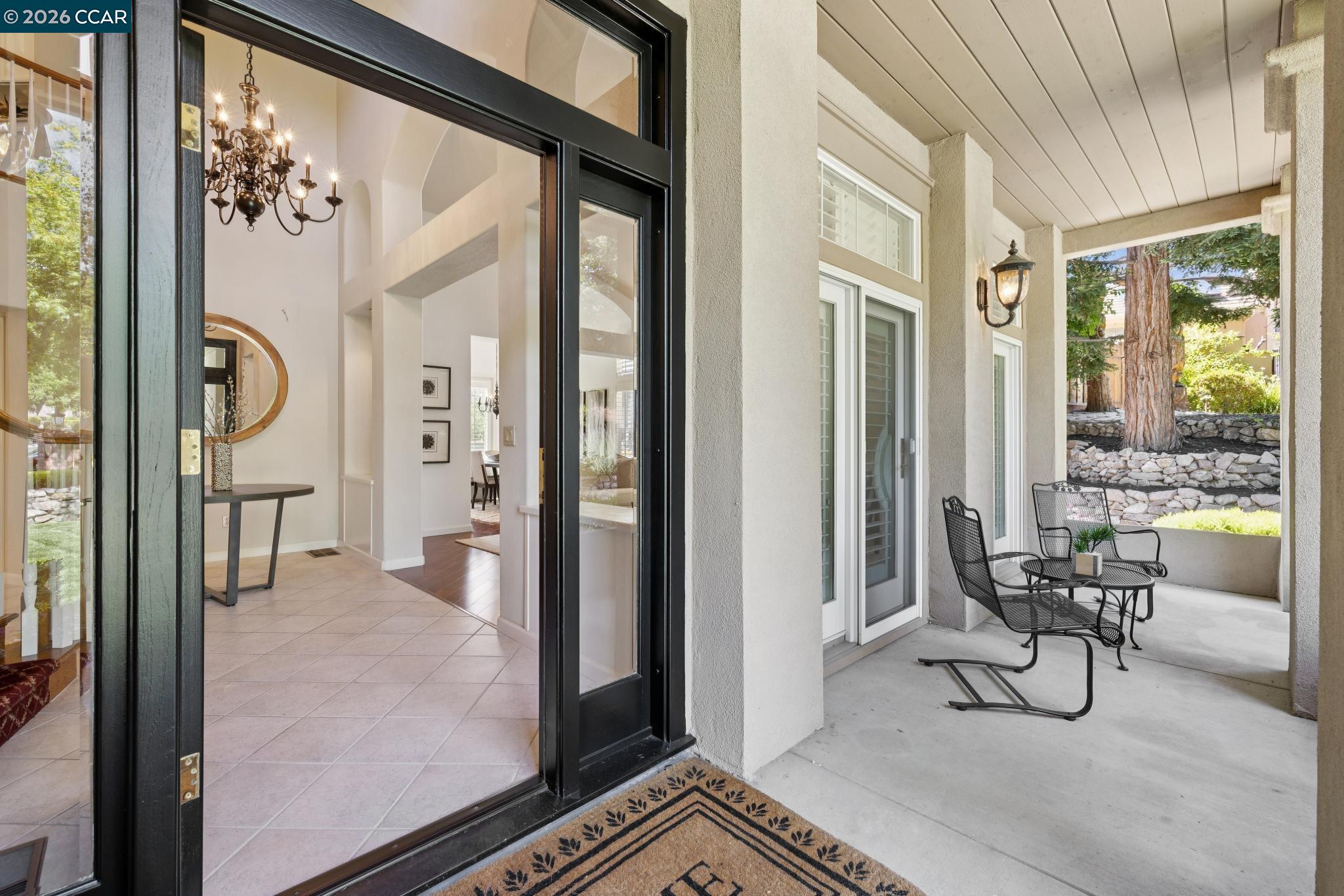 2763 Falcon View Ct